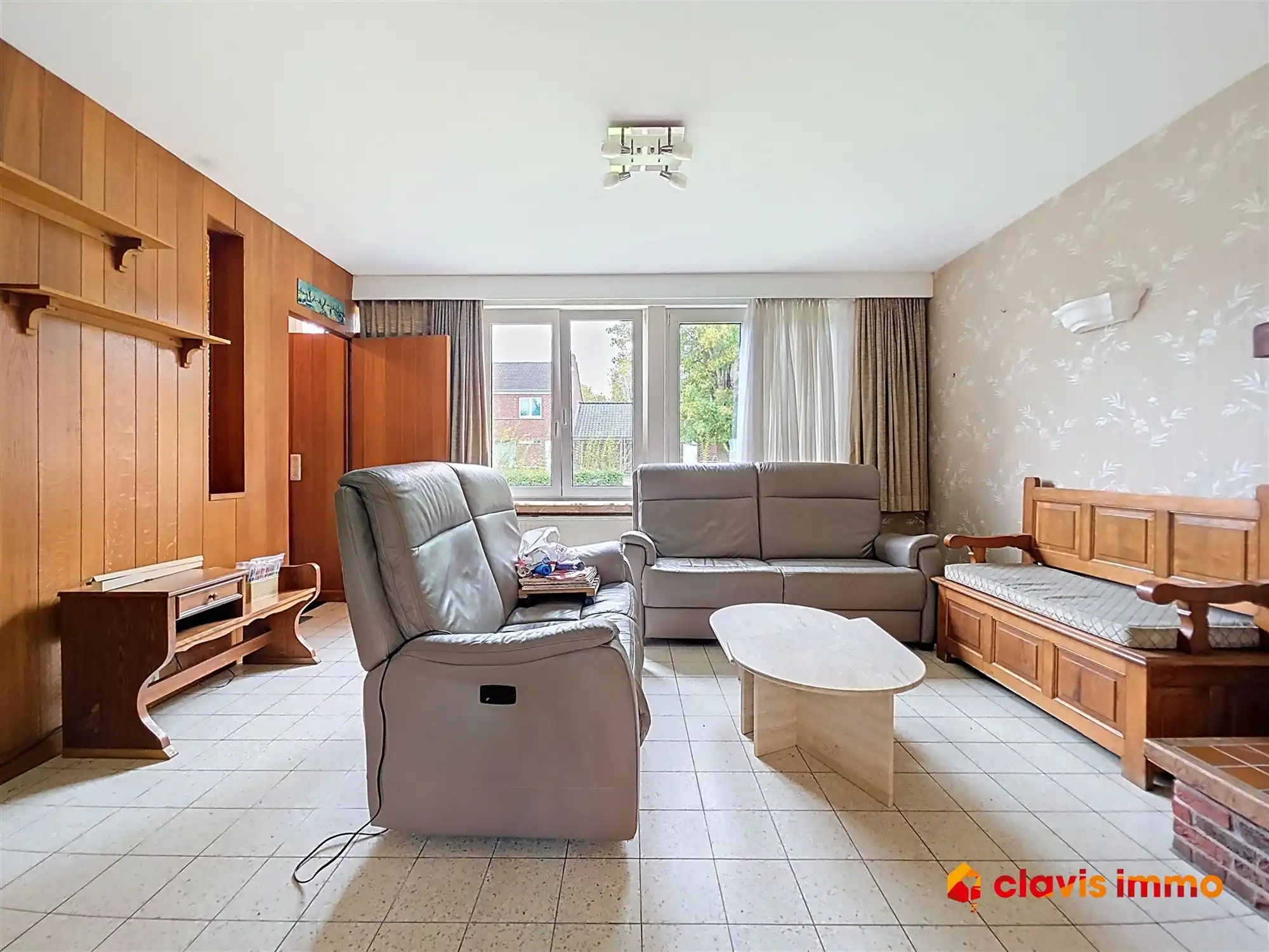 Halfopen-bebouwing in een rustige buurt foto 5