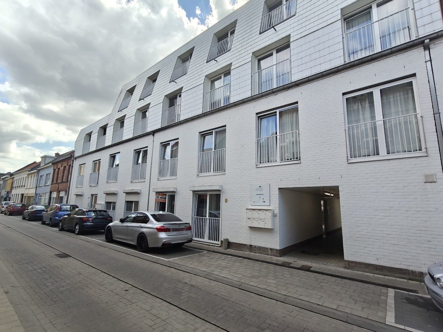 ()=>{if(producerUpdateValueVersion(node),producerAccessed(node),node.value===ERRORED)throw node.error;return node.value} Zelestraat 7 -/0001 - 9160 Lokeren
