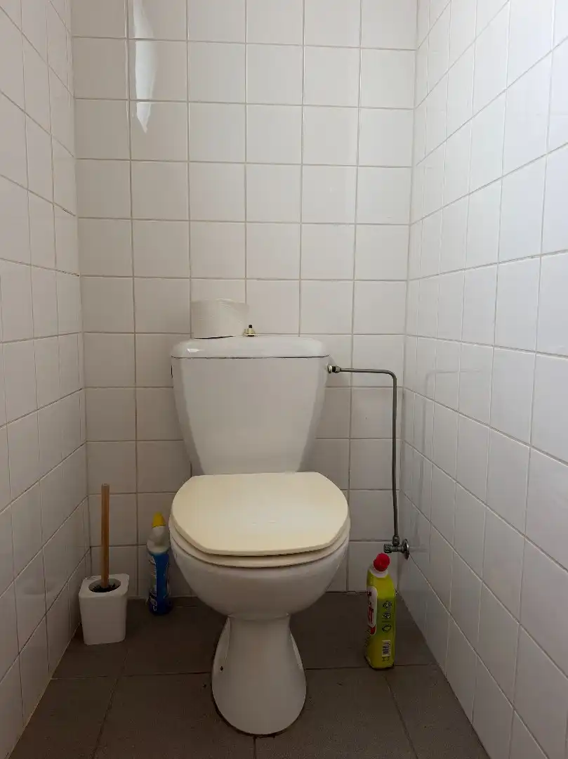 Rijwoning met garage te koop te Harelbeke foto 5