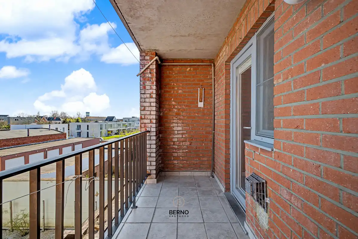 Centraal gelegen appartement met 2 slaapkamers foto 13