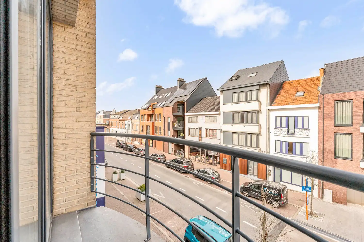 Instapklaar 2-slaapkamerappartement met zuidgericht terras en berging foto 14