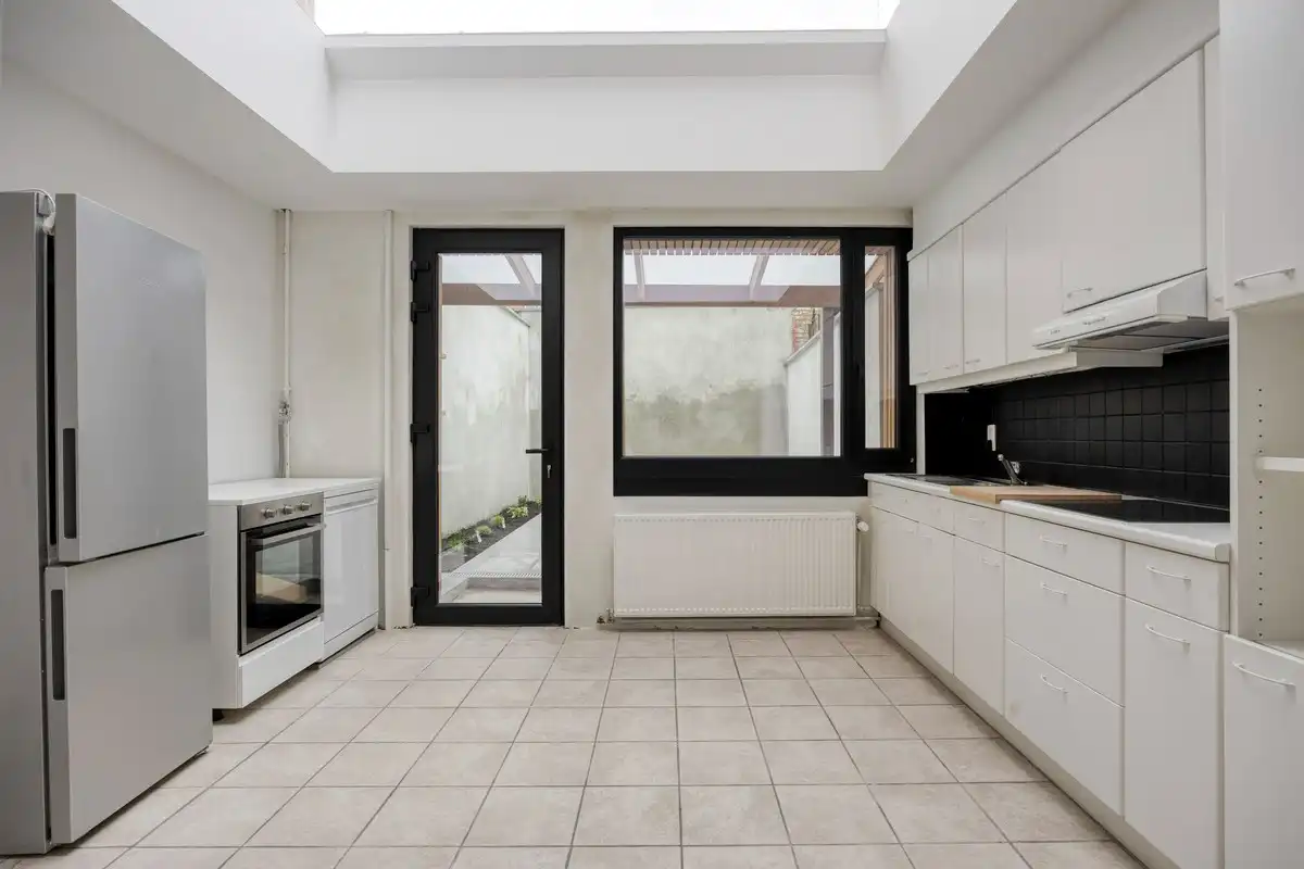 Woning met 4 slaapkamers, 2 badkamers, terras in centrum Leuven ! – EPC 187 kWh/m² - bewoonbare opp. 184m² foto 10