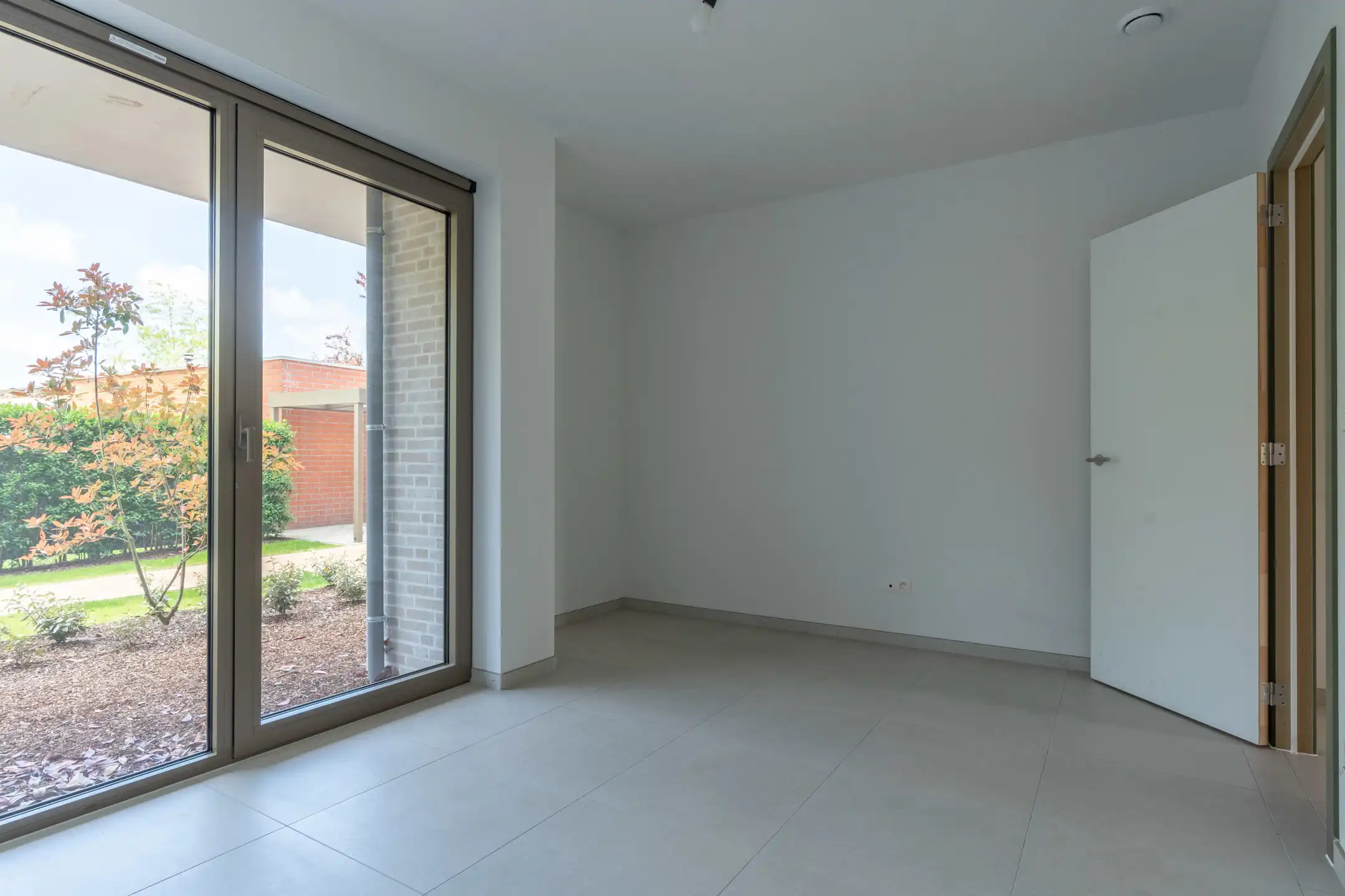 Knap energiezuinig appartement met tof terras foto 17