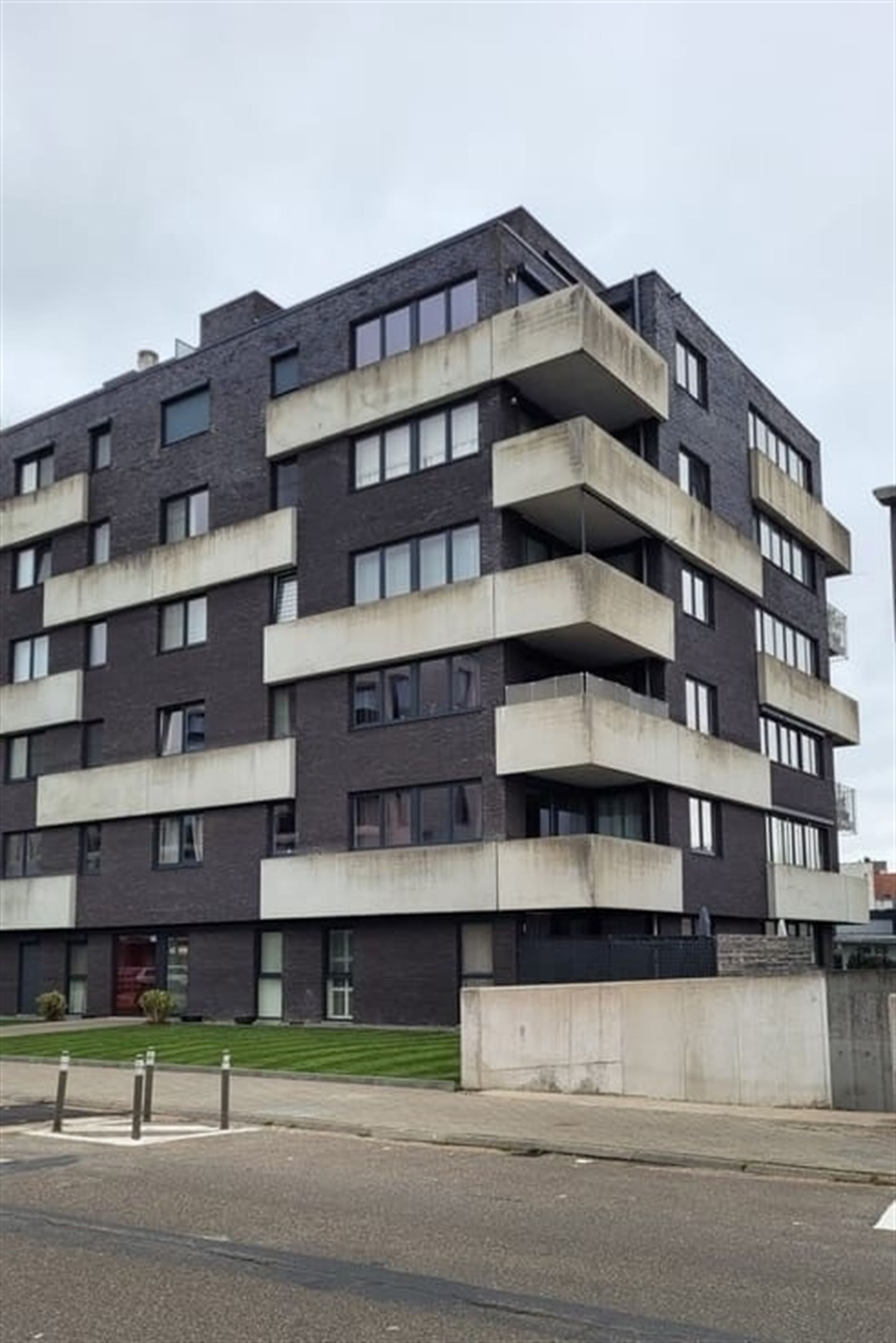 Gelijkvloersappartement met zonnige tuin! foto 15