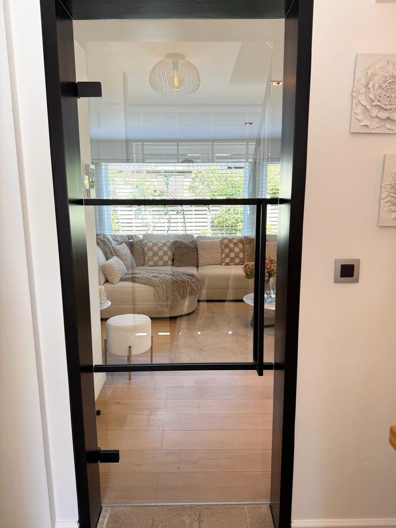 Top afgewerkte Villa op zongericht perceel. foto 8