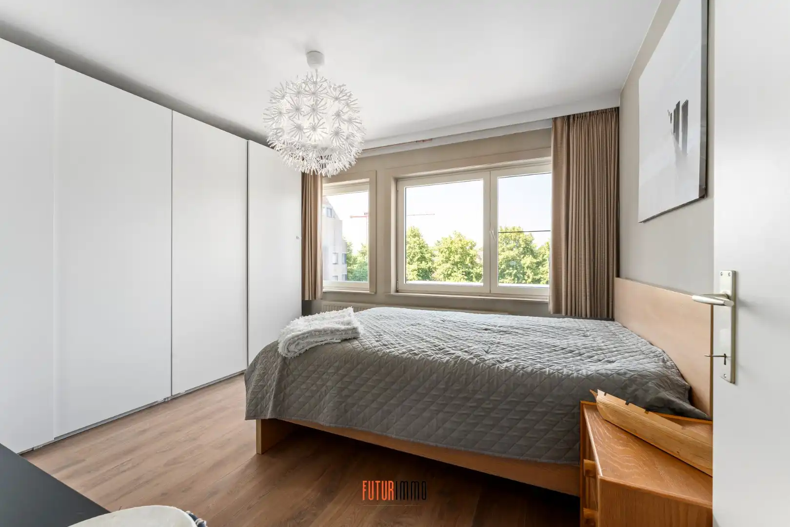 Lichtrijk en instapklaar appartement met garage te Kristus-Koning foto 8