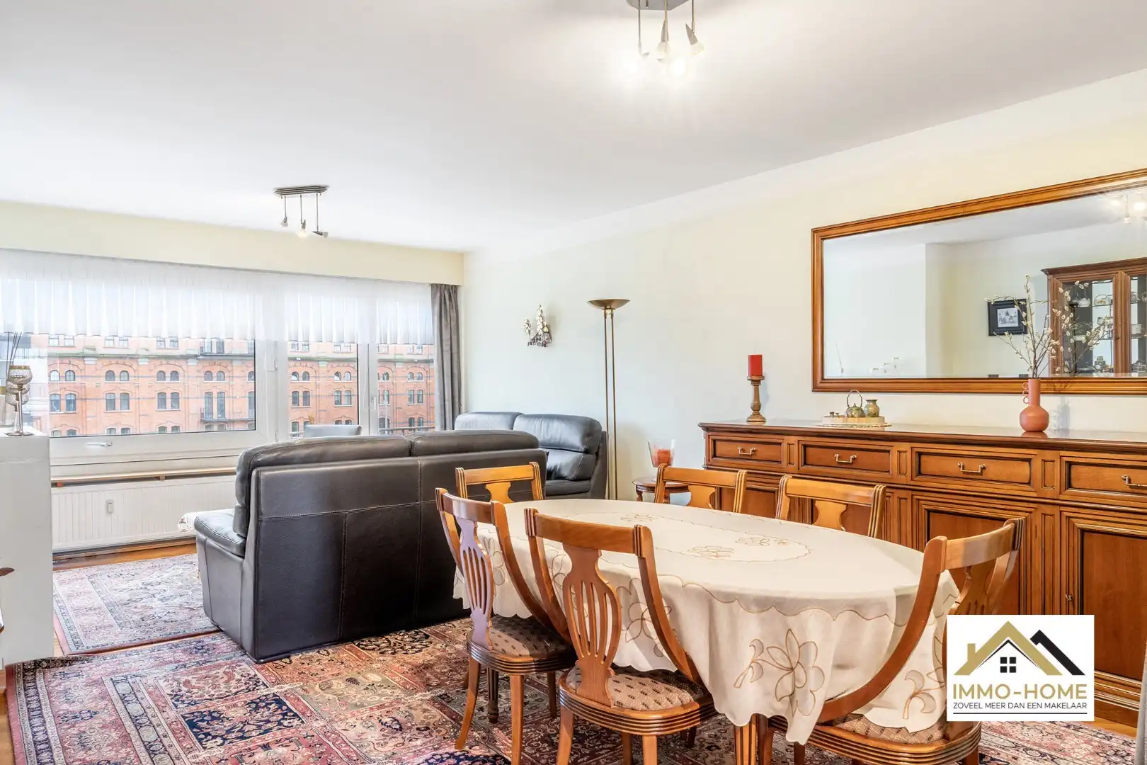 Ruim appartement inclusief autostaanplaats met uitzicht over skyline Gent  foto 5