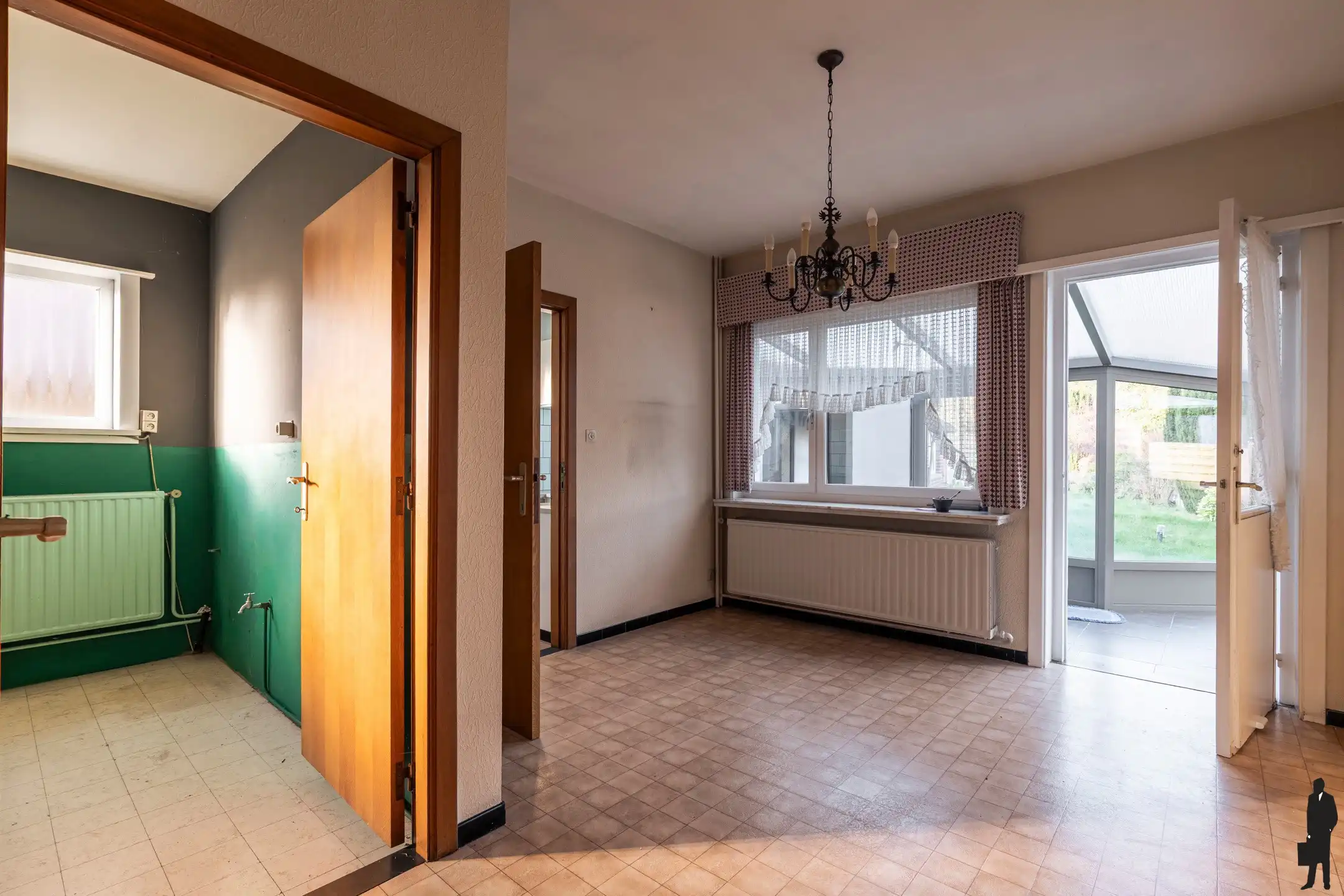 Te renoveren woning op ca. 550m² grond. foto 5
