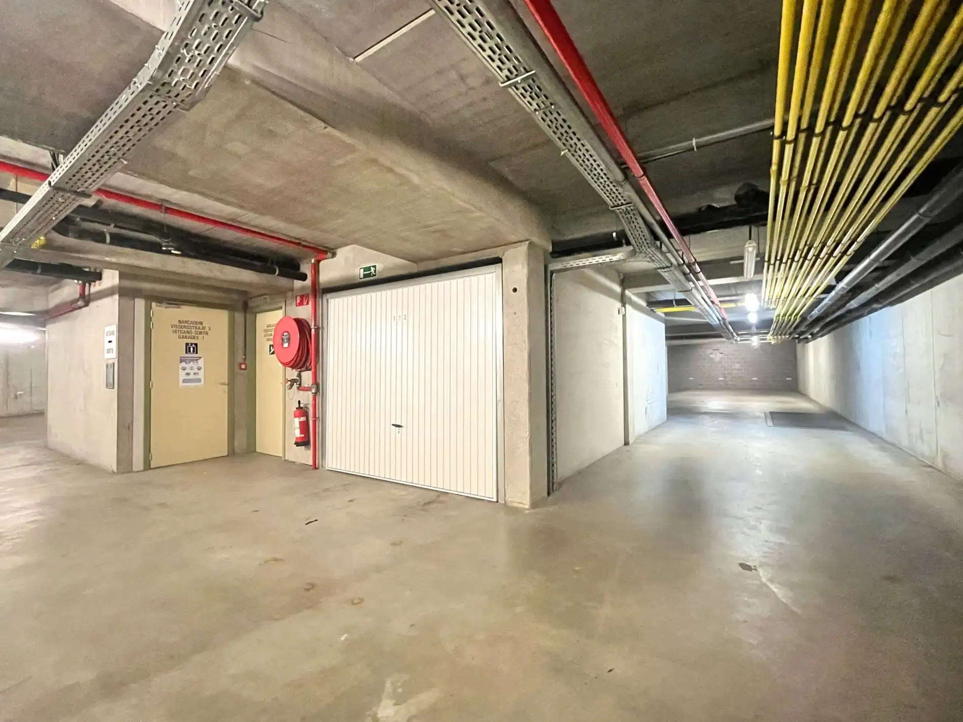 Goed bereikbare garagebox te Zeebrugge  foto 3
