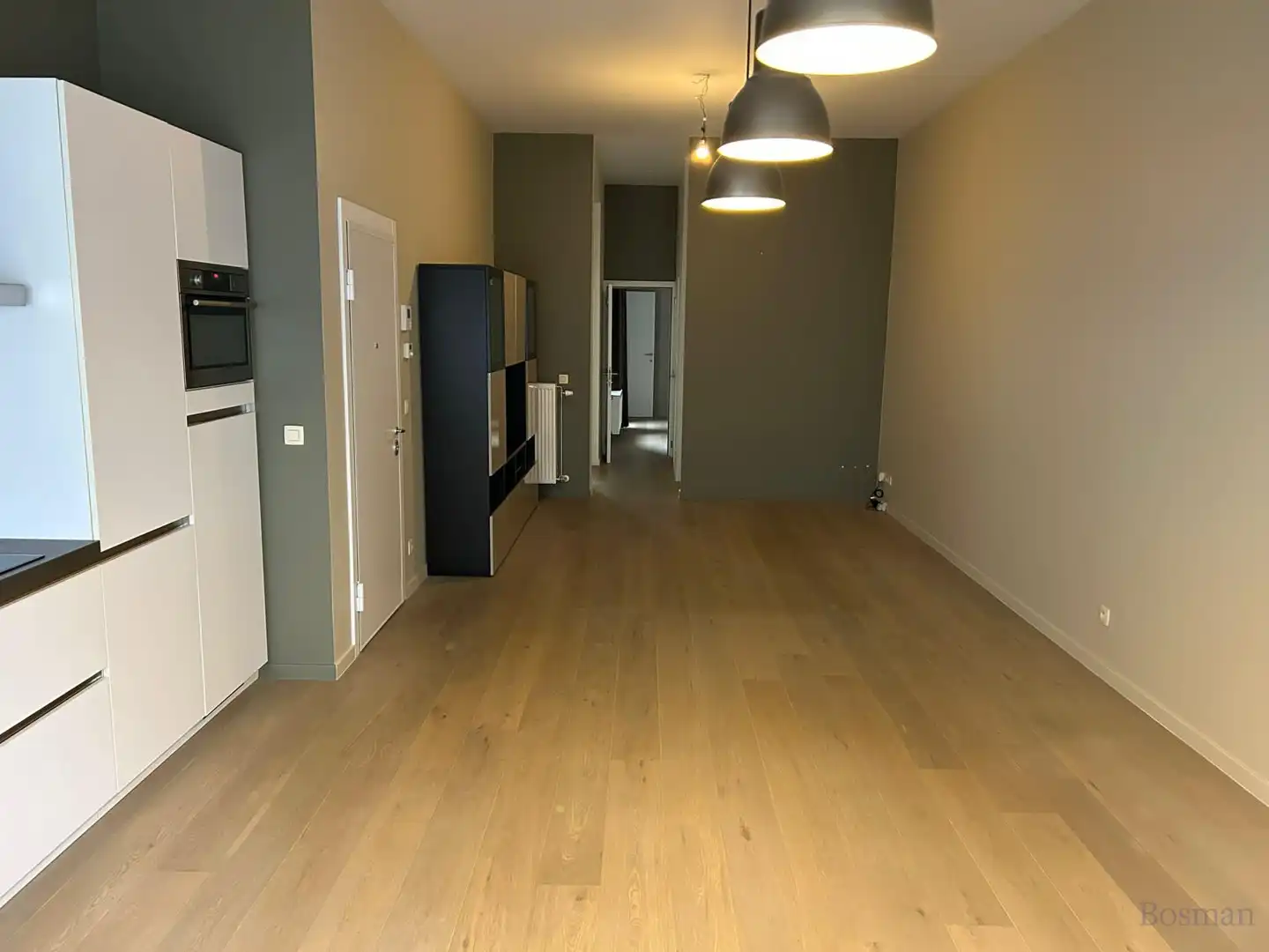 Gelijkvloers appartement te huur in centrum Antwerpen foto 4
