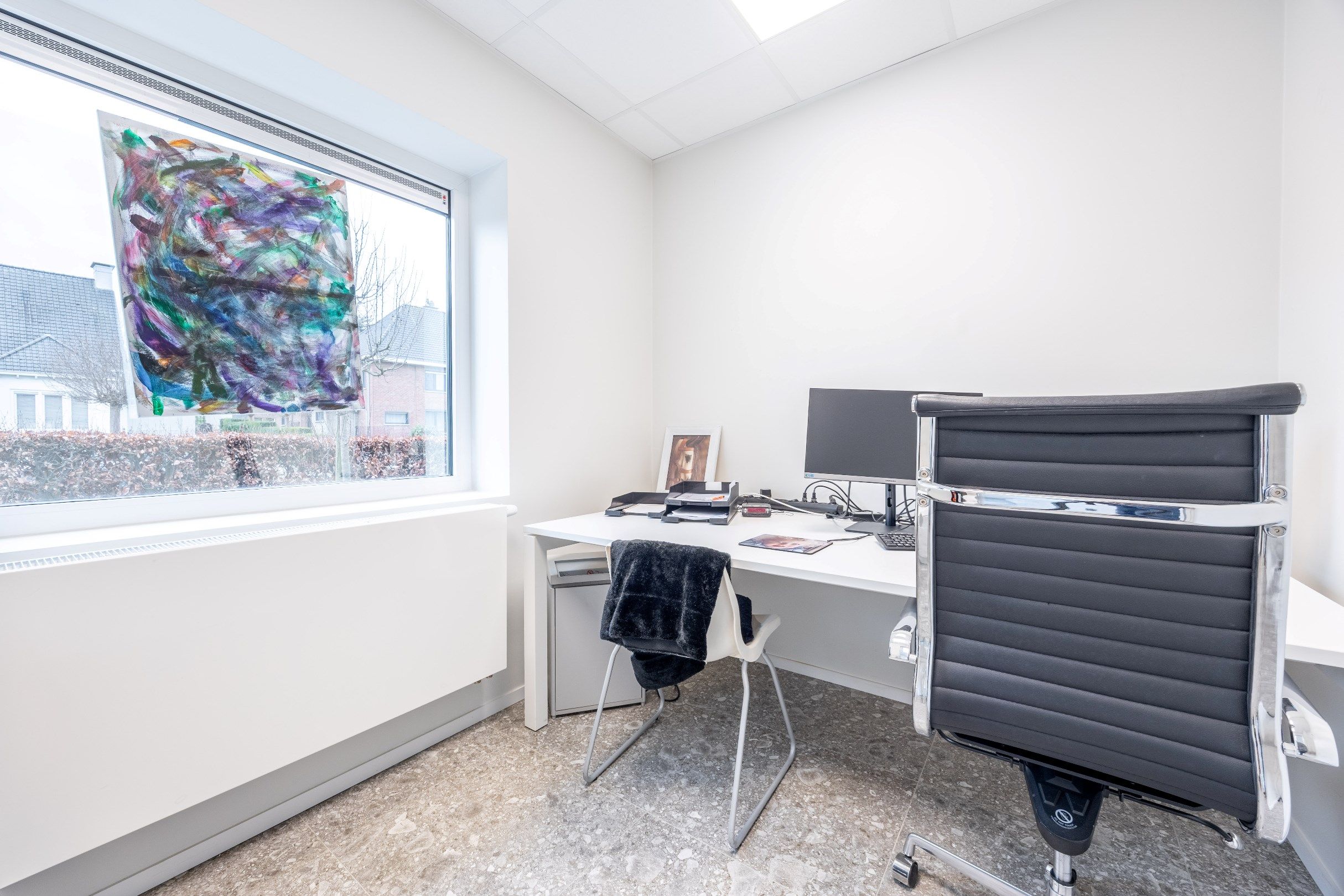 KMO GEBOUW OP 2890 M² foto 12