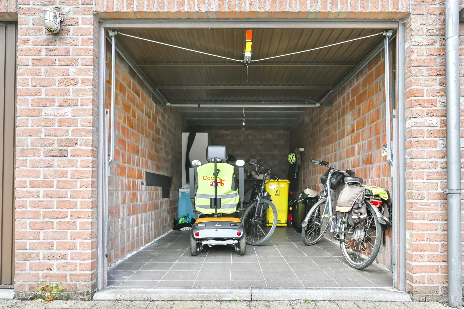 Ruim appartement met 2 slaapkamers en garagebox foto 18