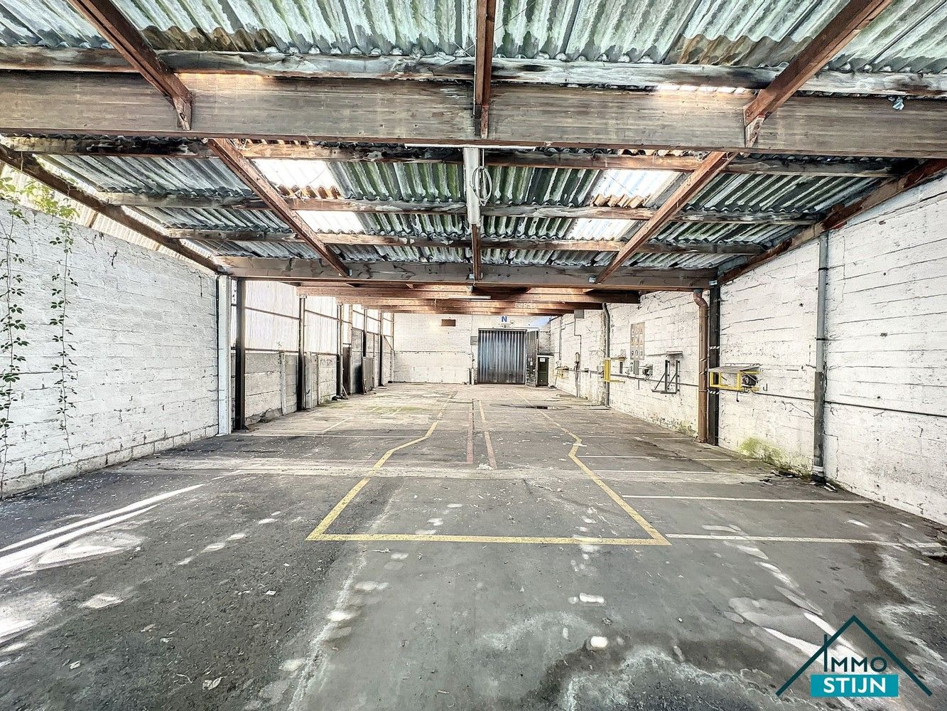 Magazijn op centrale ligging foto 6