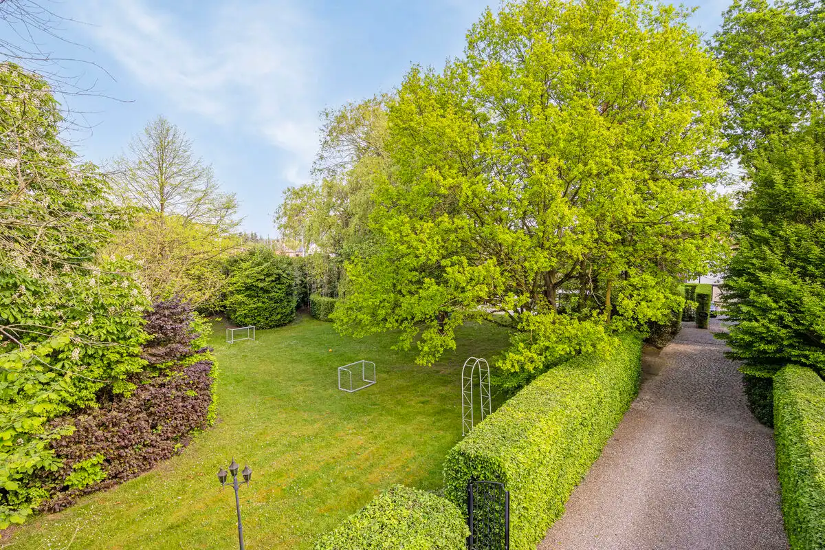 Exclusieve kans: Charmante vierkantshoeve te Diepenbeek – veelzijdige handelszaak met karakter foto 22