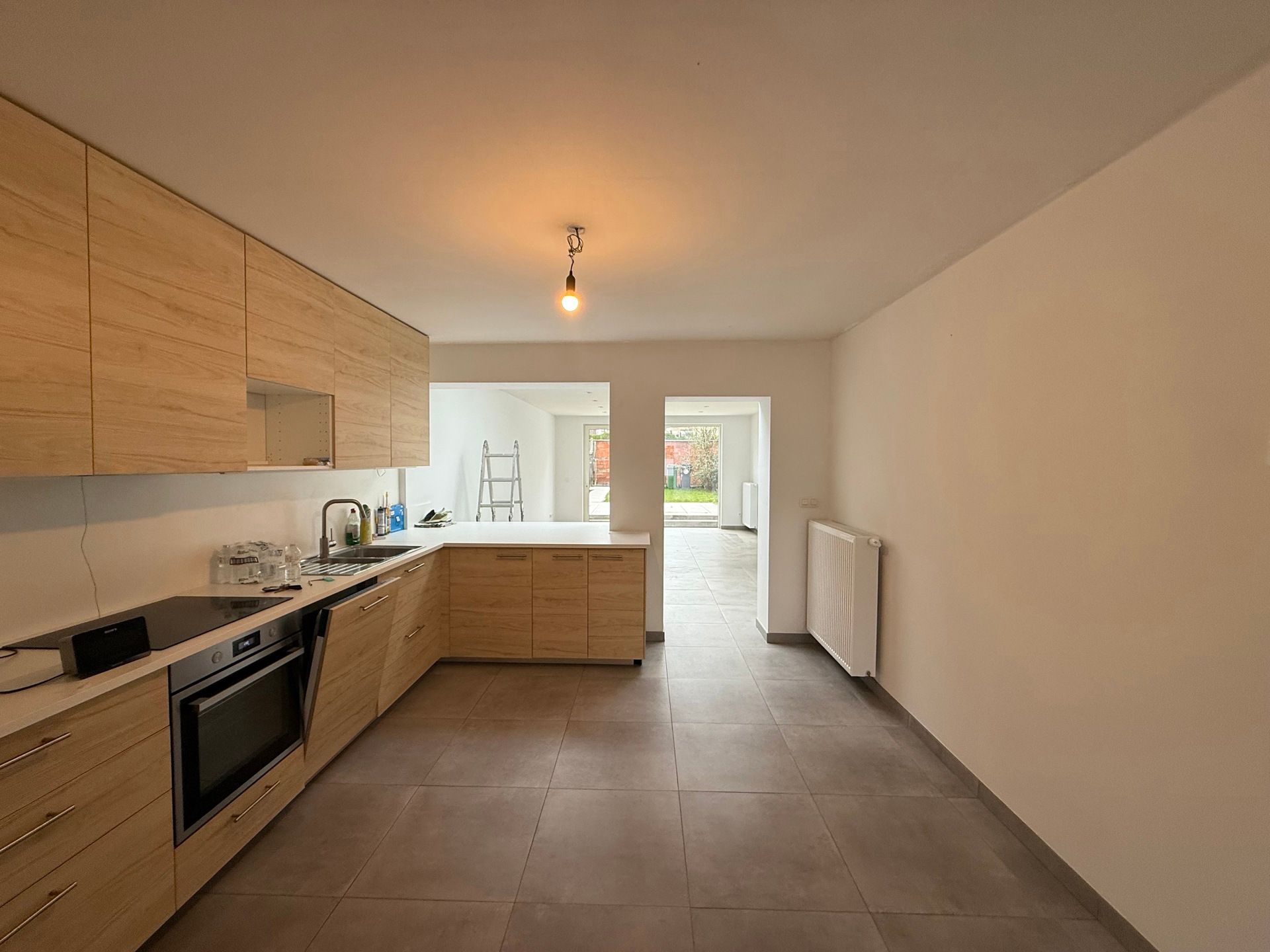 ERPE - MERE - Gerenoveerde rijwoning met tuin. foto 4