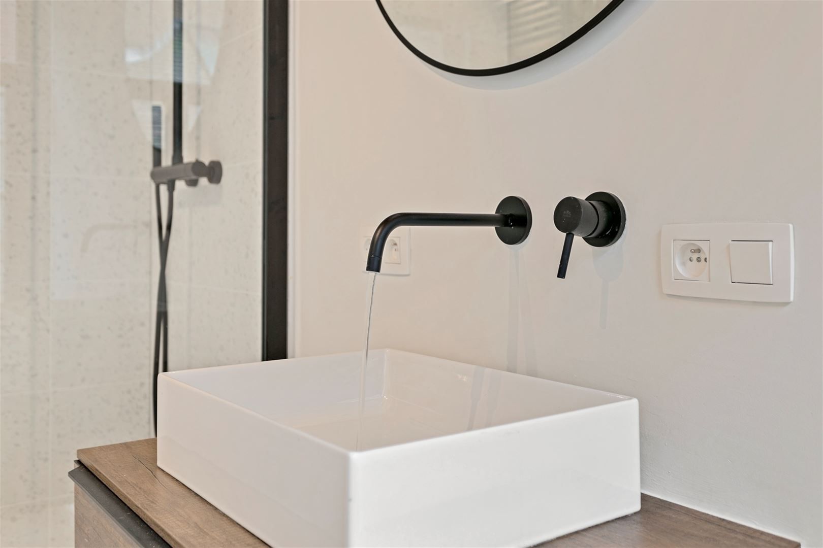 Unieke woning met garage in historisch centrum van Antwerpen foto 12