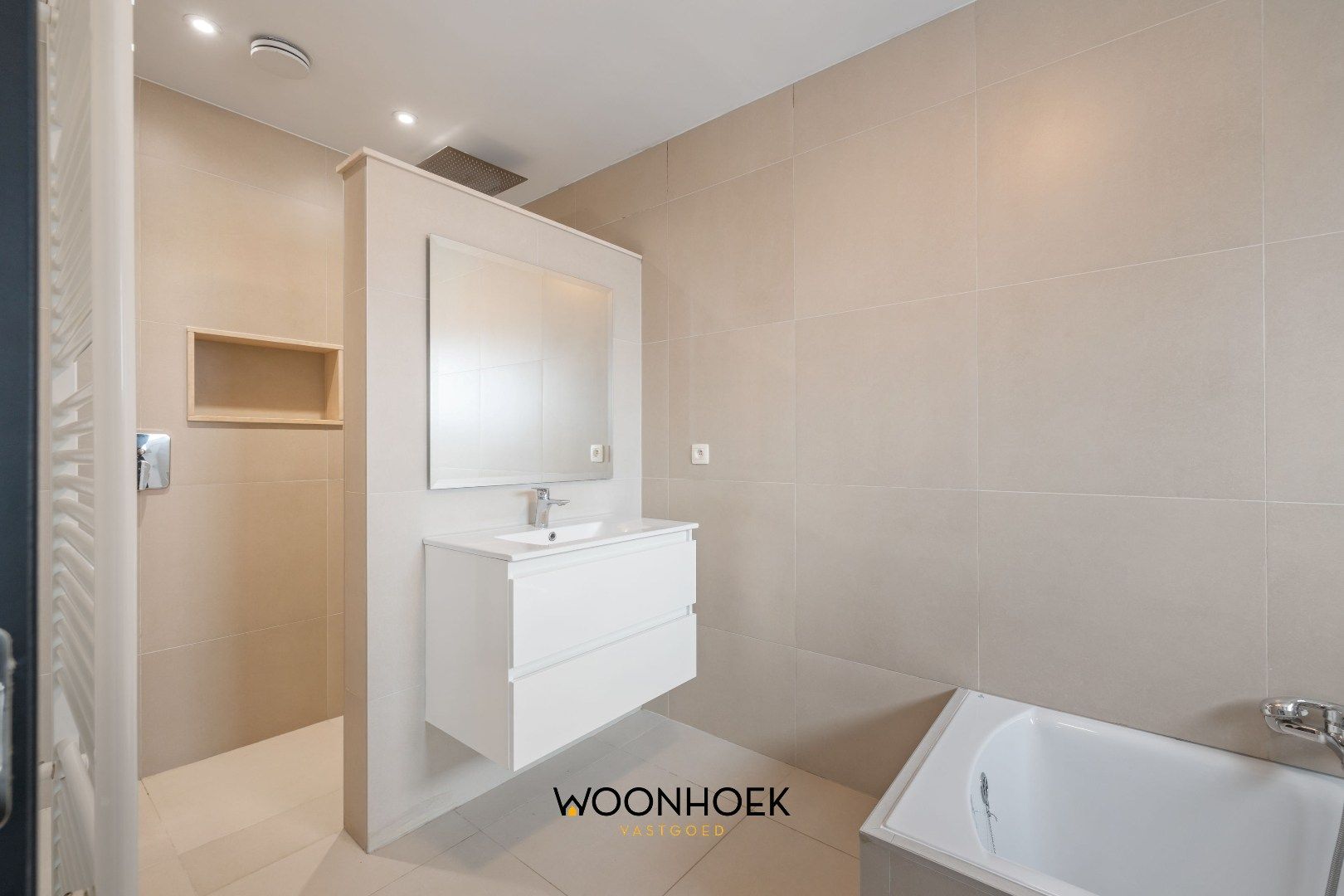 Instapklare, energiezuinige 3-slpk woning in centrum foto 9
