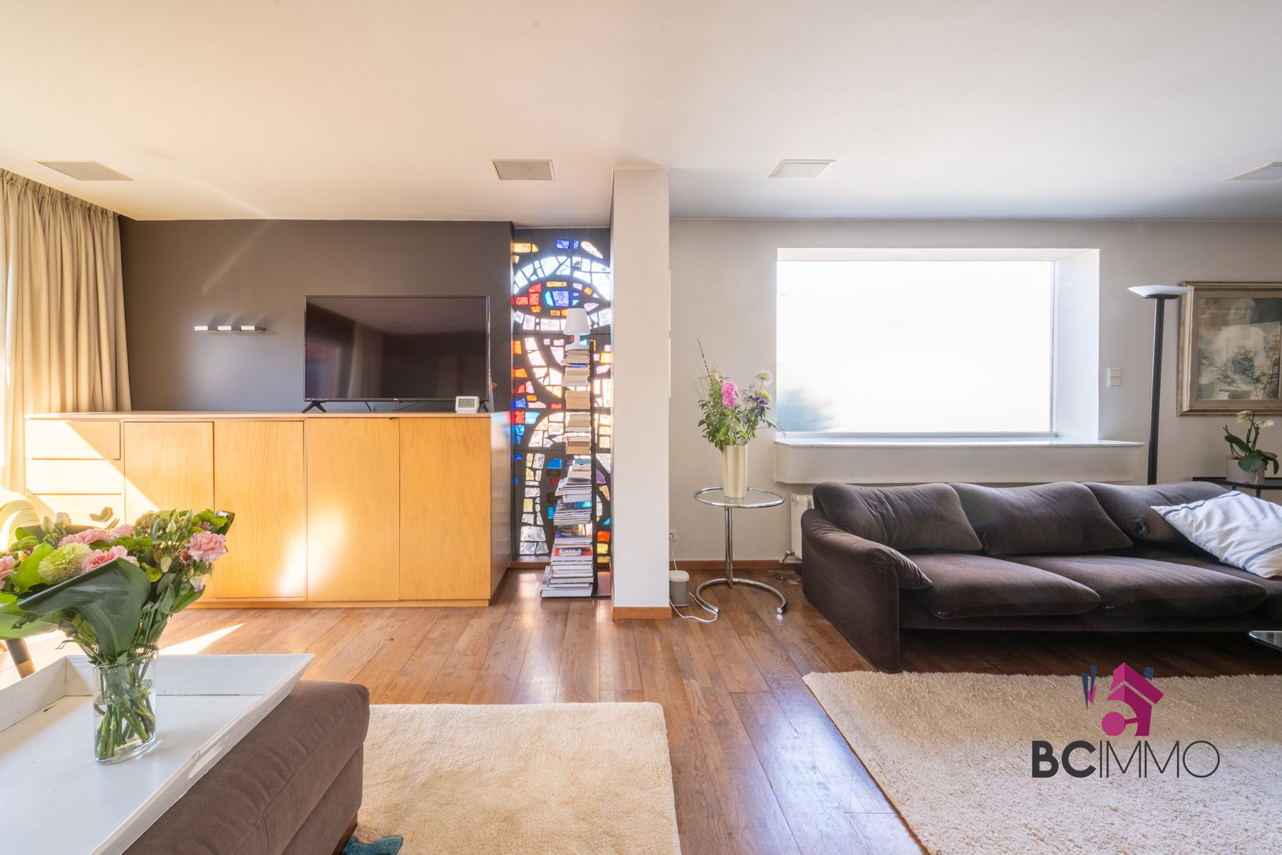 Ruime woning met praktijkruimte en 6 slaapkamers te Genk foto 8