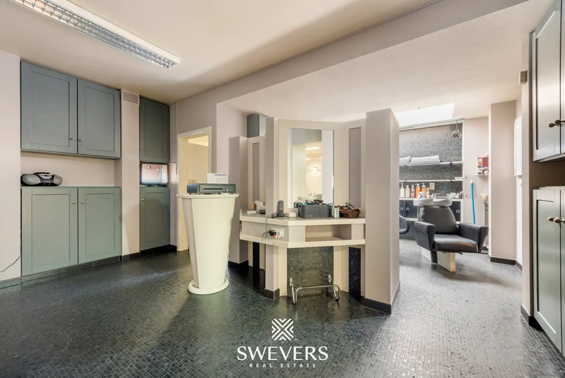 Interessant investeringspand op goede zichtlocatie in Heusden-Zolder  foto 40