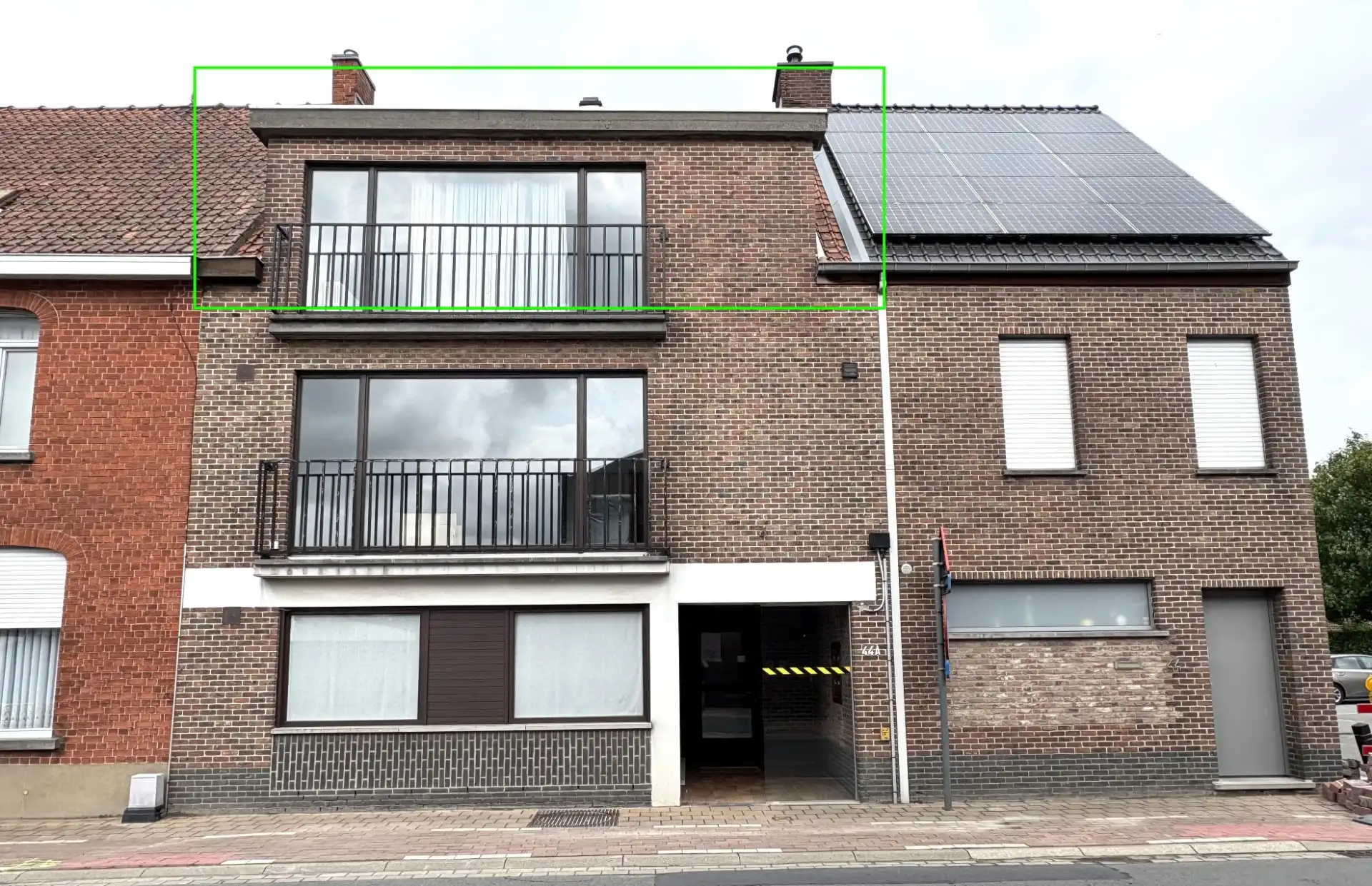 Appartement met 2 slaapkamers en autostaanplaats in Ooigem foto {{pictureIndex}}