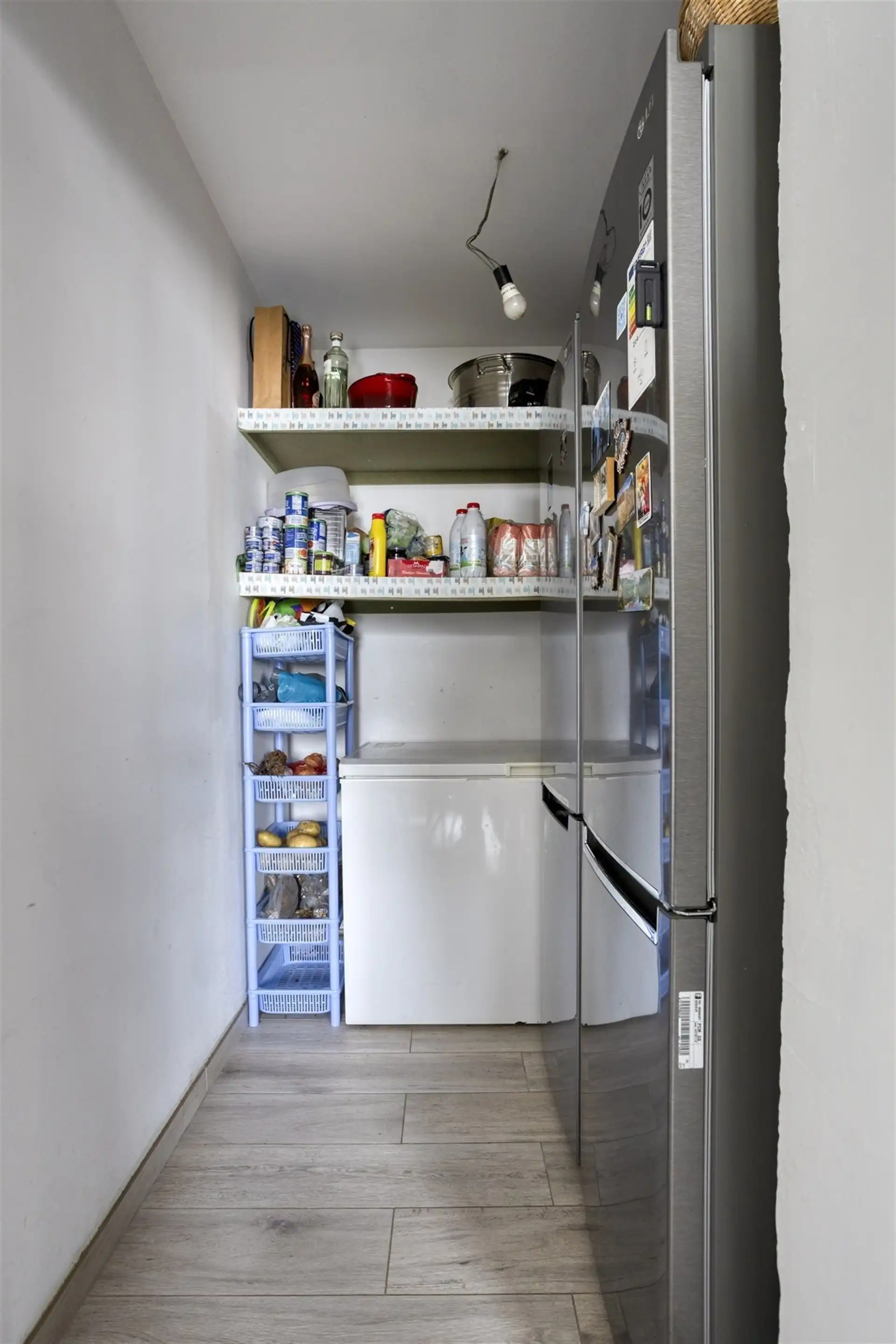 Woning met overvloed aan ruimte en potentieel foto 18