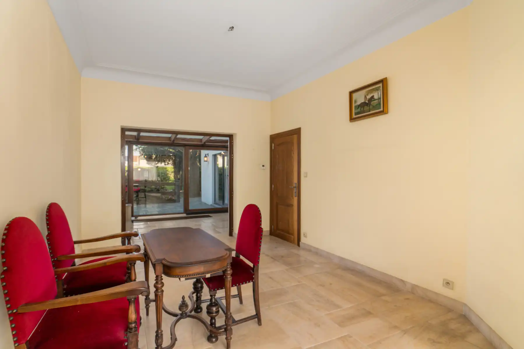 Gezinswoning met 3 slaapkamer + aangelegde tuin te Koningslo foto 6