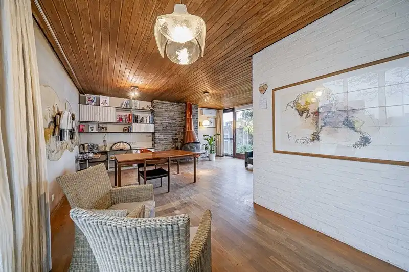 Organische architecten- en kunstenaarswoning foto 13