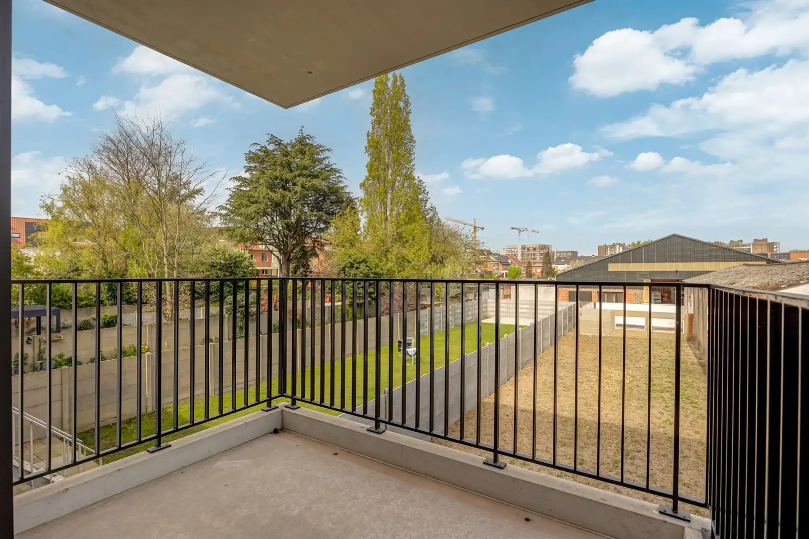 NIEUWBOUWAPPARTEMENT onder registratierechten  foto 2