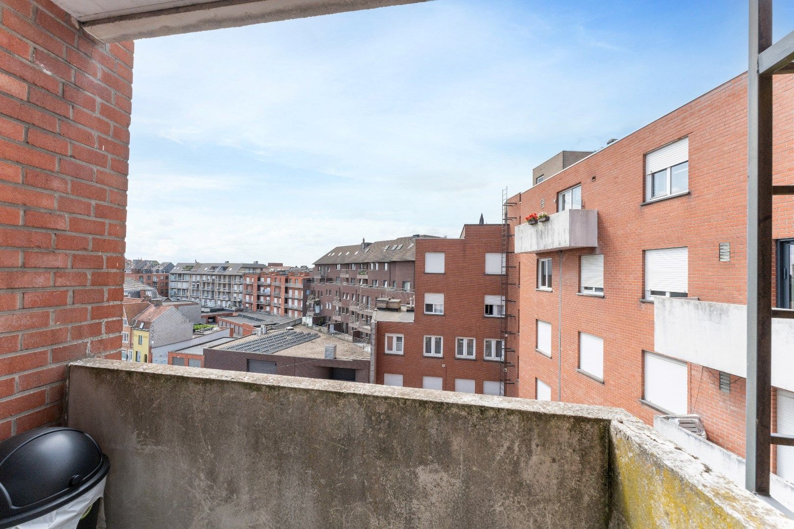 Zeer mooi appartement met 3 slaapkamers in centrum Roeselare foto 10