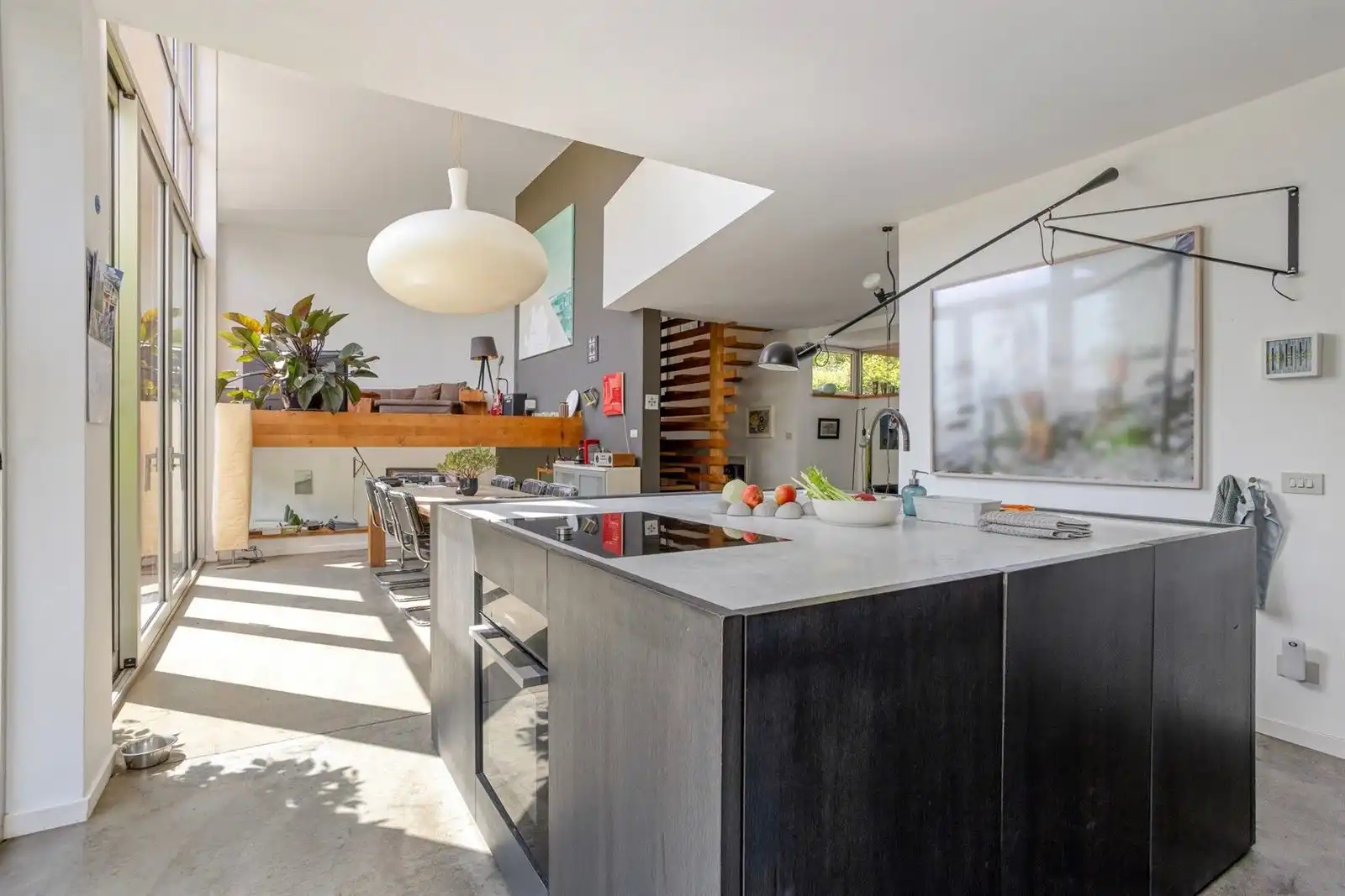 Architecturale woning met open zicht, privacy en uitzonderlijke lichtinval nabij het Hallerbos foto 8