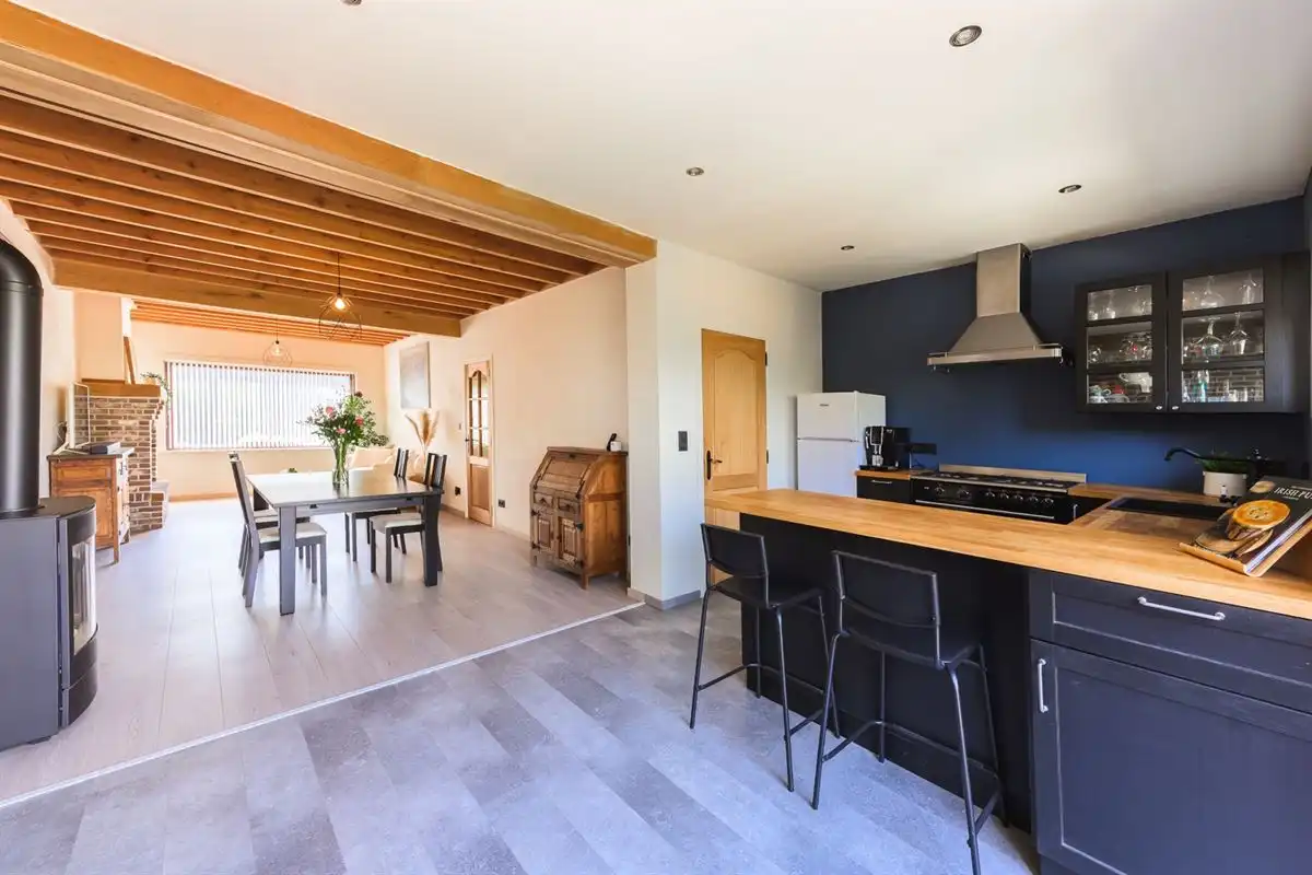 Gunstig gelegen woning met prachtige tuin in Scheldewindeke  foto 2