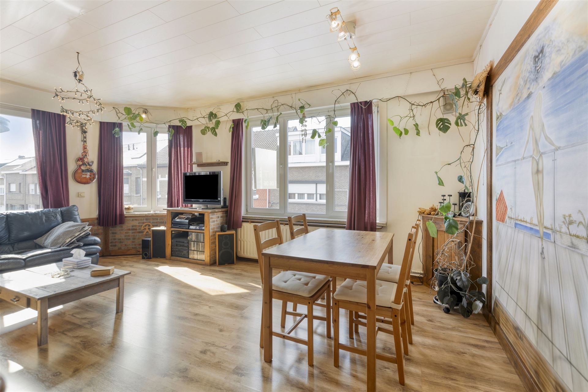 Te Renoveren Meergezinswoning met Garage foto 12