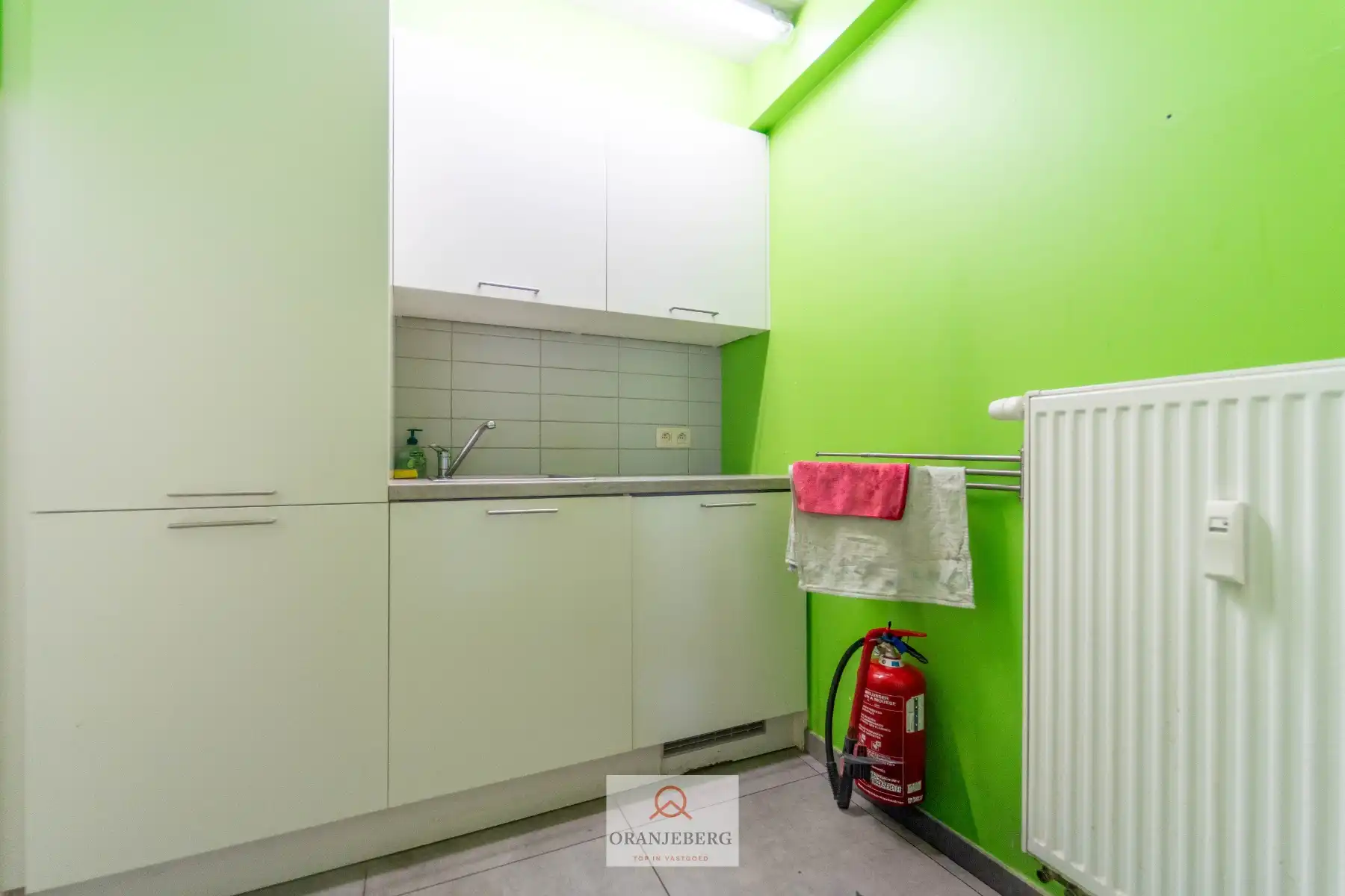 Compact handelspand met buitenruimte in centrum Drongen TE HUUR foto 17