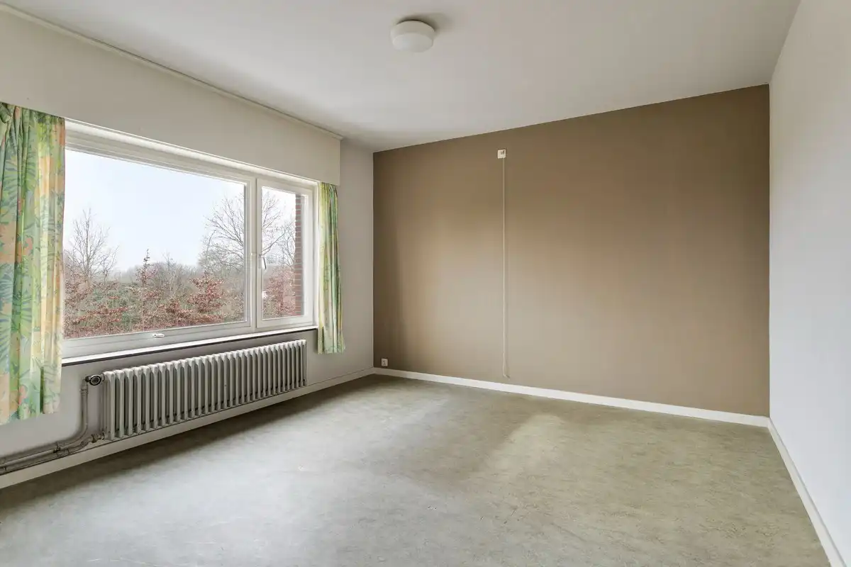 Ruime woning met 4 slaapkamers en garage! foto 15