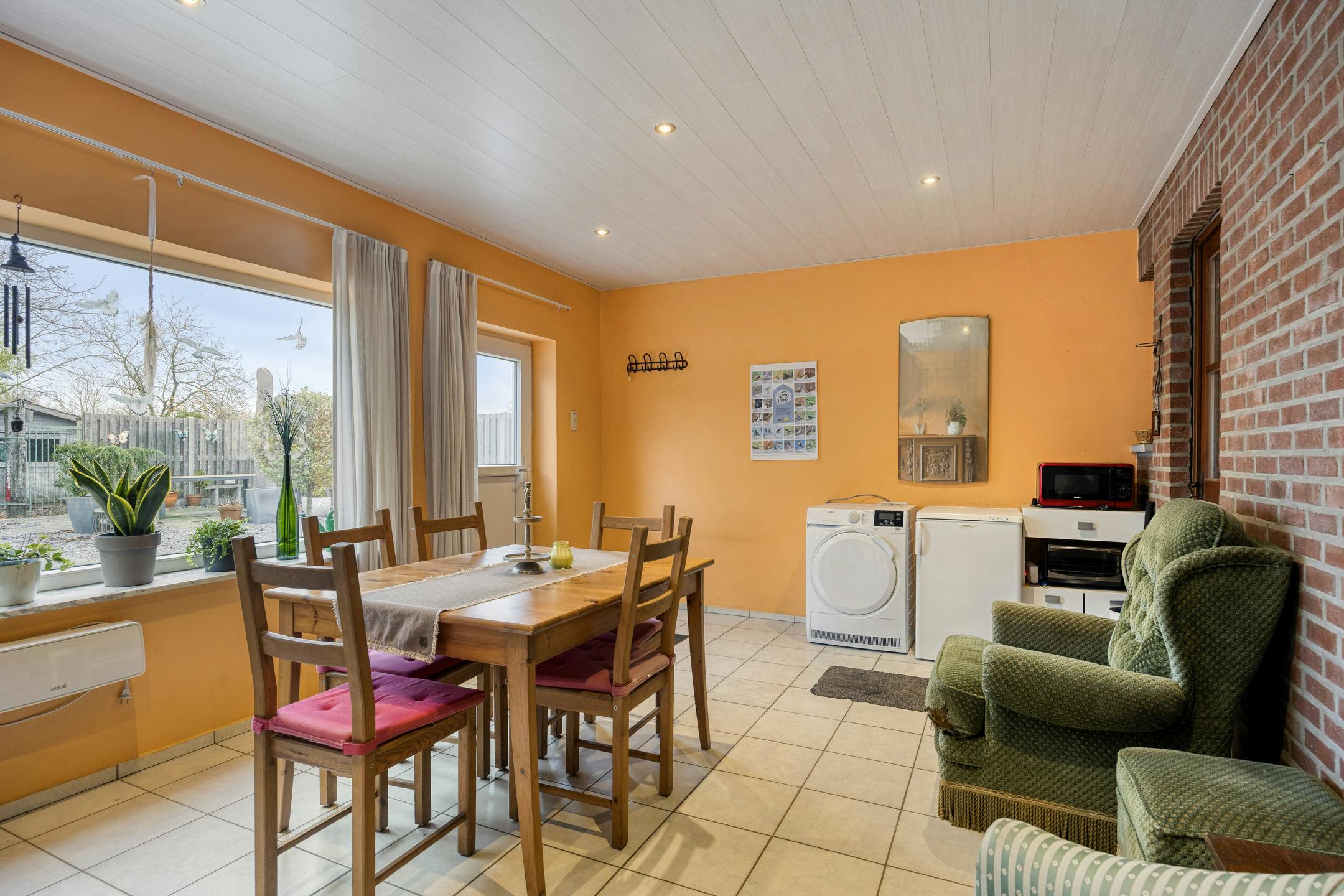 Gelijkvloerse, rolstoelvriendelijk huis te koop op rustige locatie in Molenbeersel foto 12