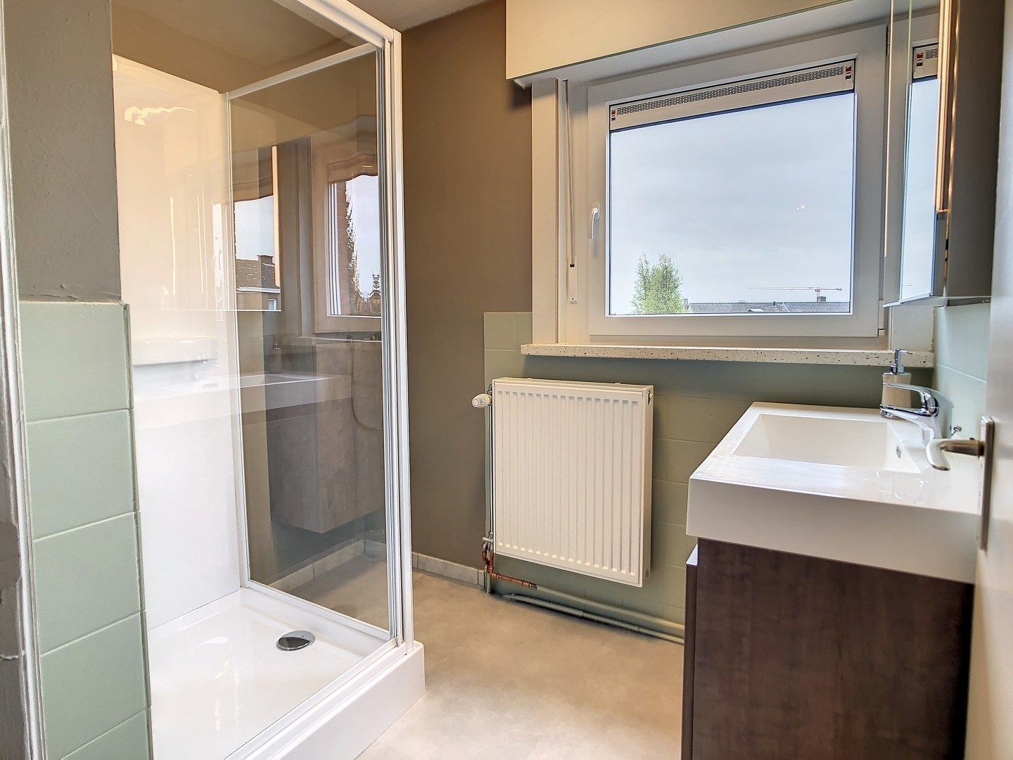 Half-open woning met 3 slaapkamers en tuin in het centrum van Staden foto 6