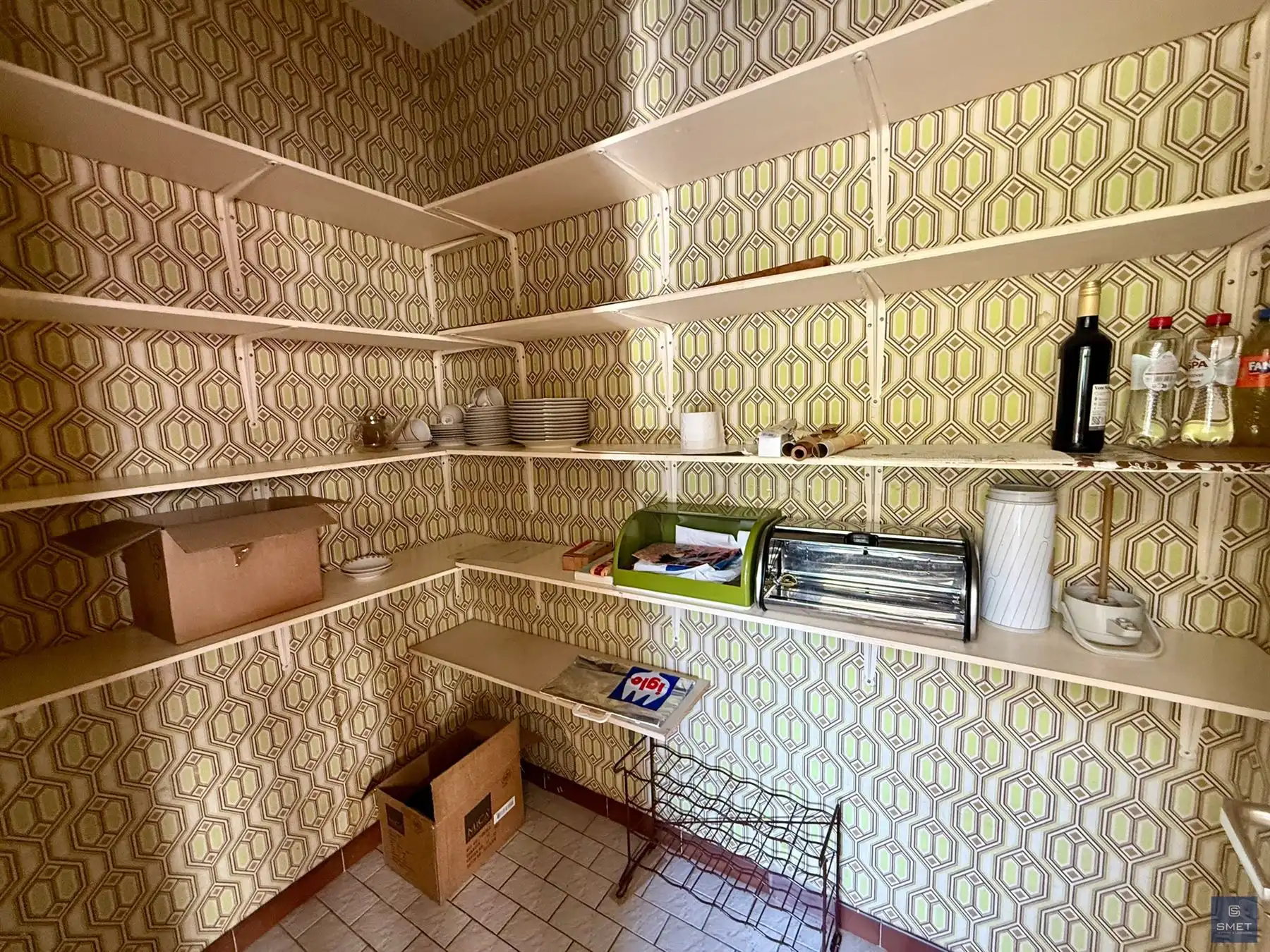 TE RENOVEREN BUNGALOW MET 2 SLPKS EN GARAGE foto 15