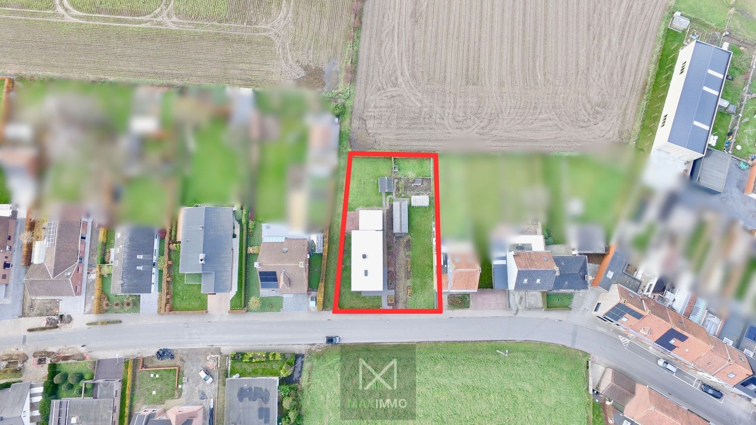 Renovatiekans op uniek perceel met open zicht! foto 3