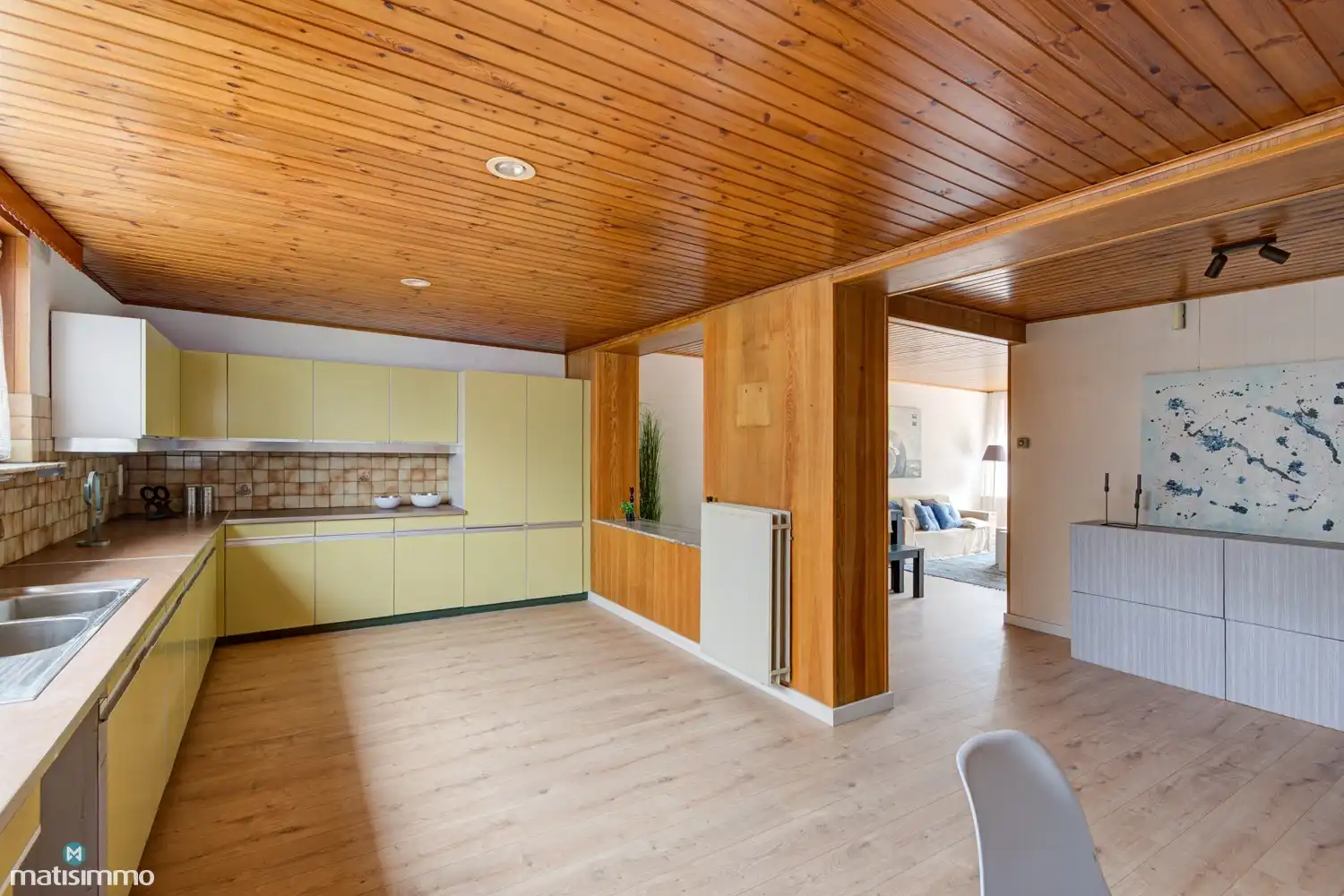 GERENOVEERDE GEZINSWONING MET 3 SLAAPKAMERS, GARAGE EN TUIN NABIJ CENTRUM GENK foto 5