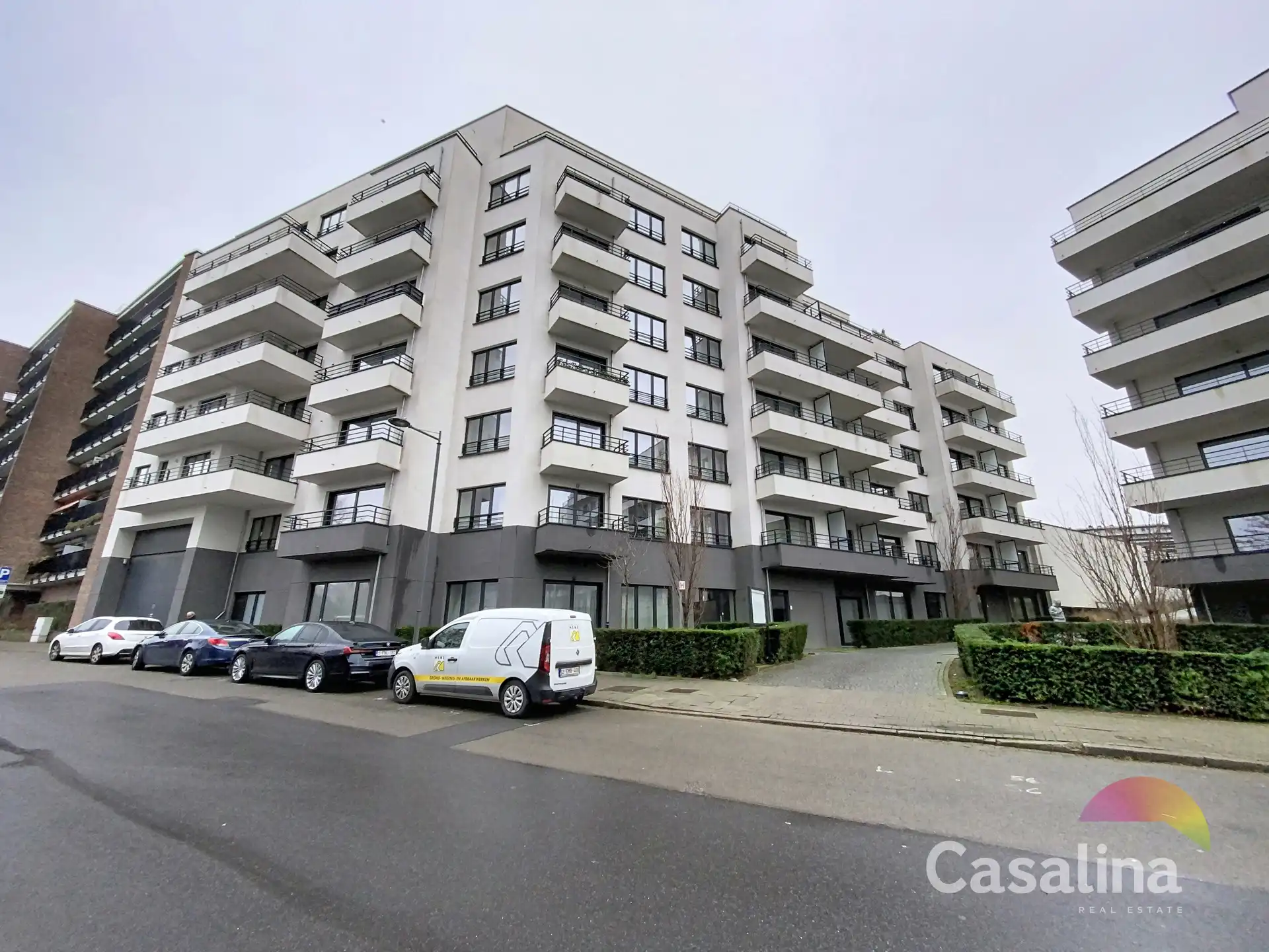 Recent exclusief ruim appartement met prachtig terras. foto 23