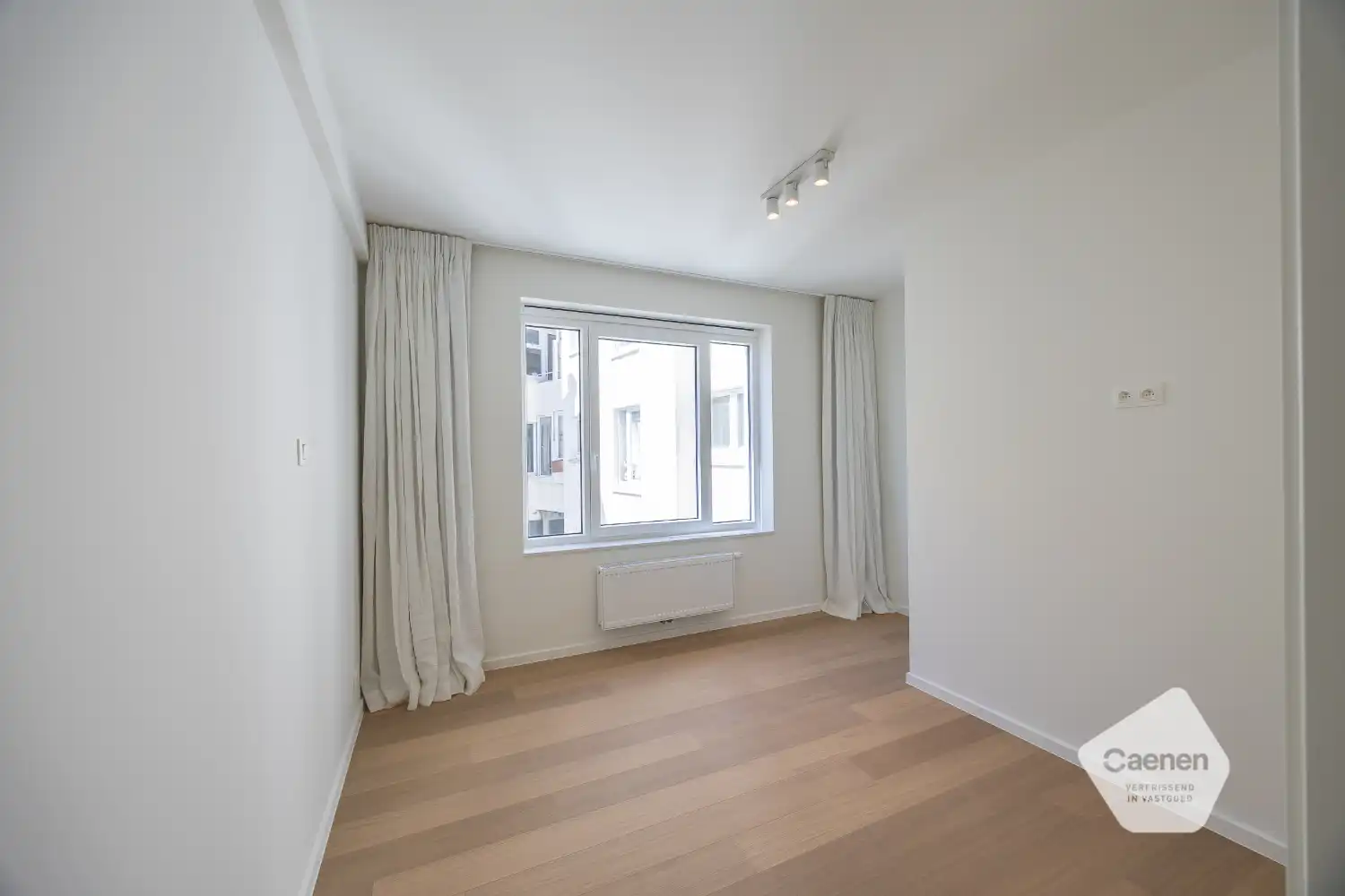 Exclusief drie slaapkamer appartement met zeezicht foto 18