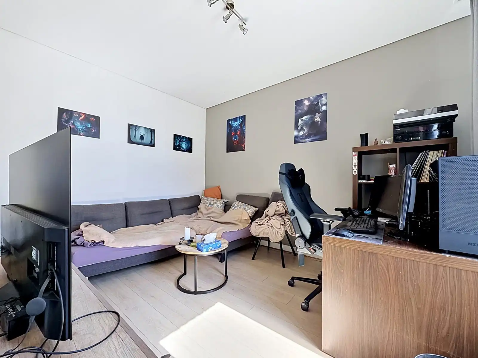 HOB in een doodlopende straat met tuin foto 2