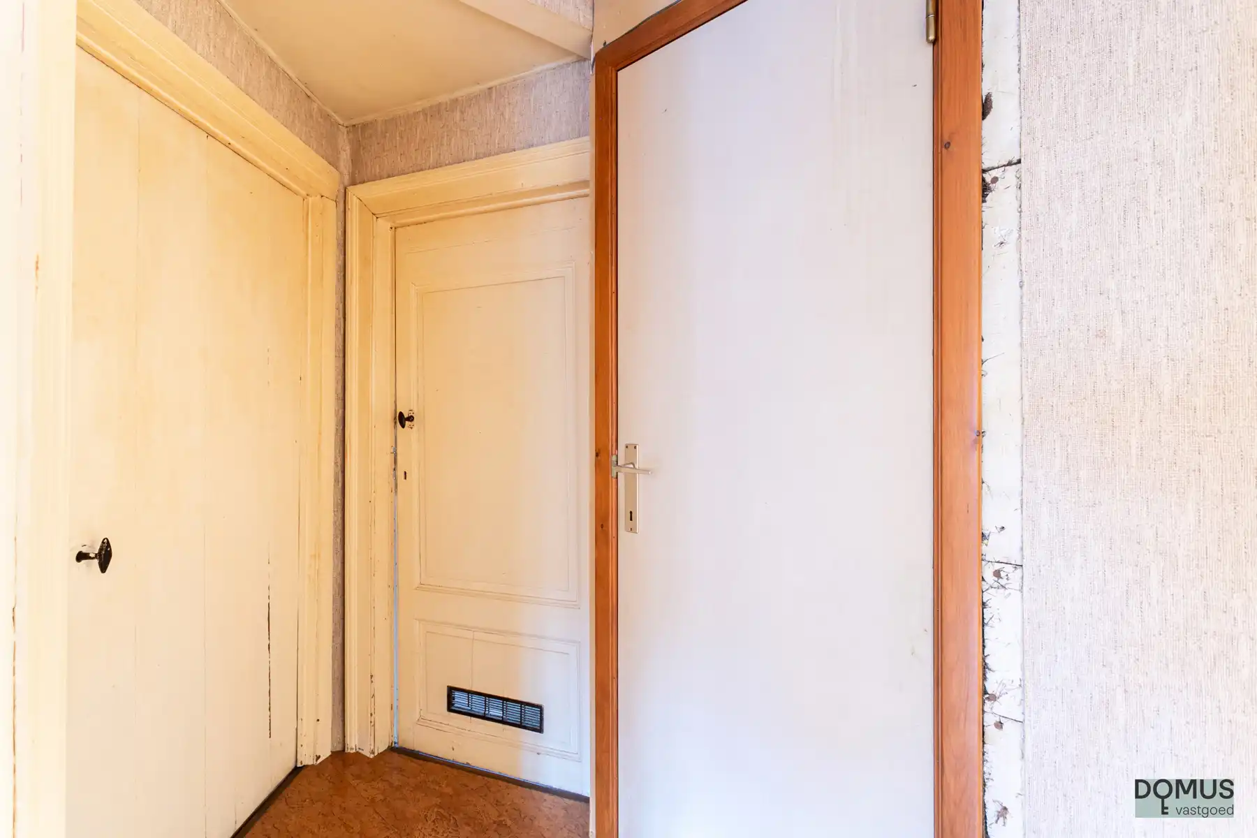 Te renoveren woning met potentieel in het centrum van Meise foto 12