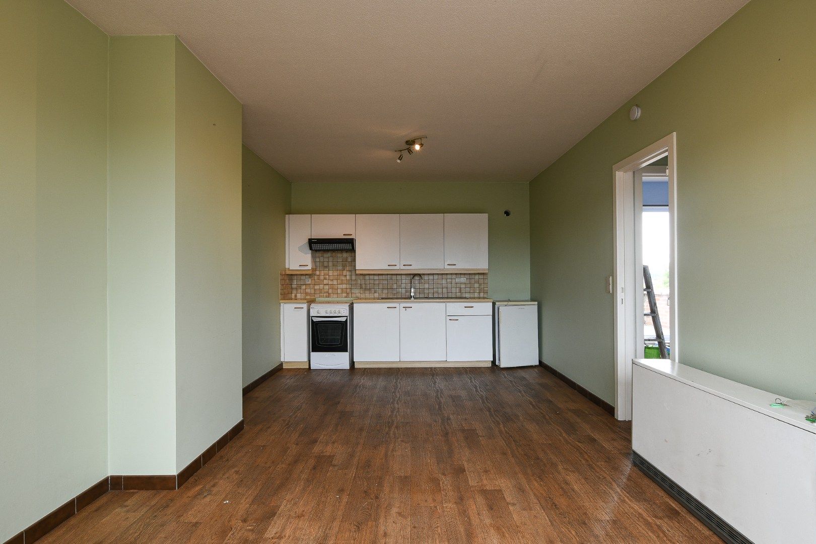 1-slaapkamer appartement met groot terras te huur foto 3