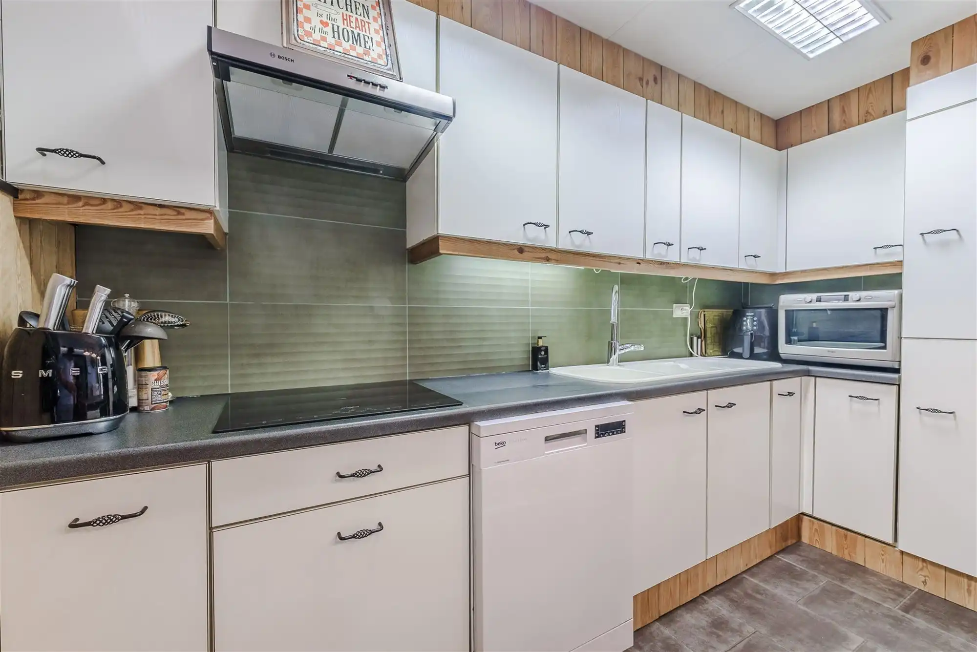 Vrijstaande woning op 763 m² met veranda en zonnige tuin  foto 7