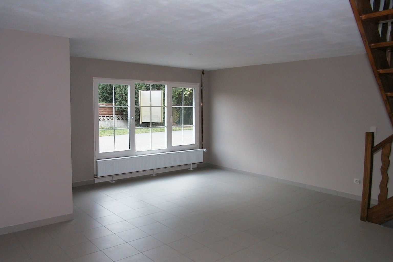 Woning met drie slaapkamers en tuintje foto 3