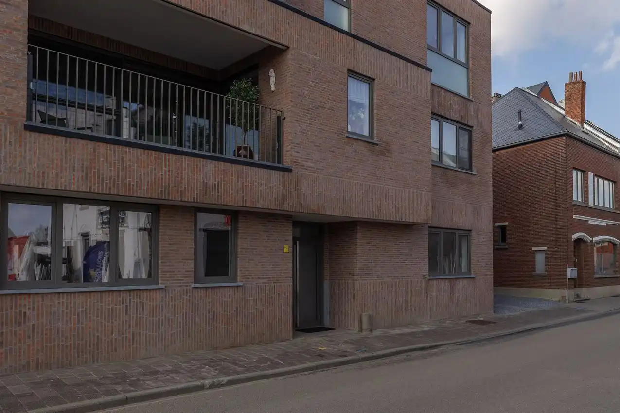 Nieuwbouwappartement met 1 slpk, autostaanplaats en terras foto 18
