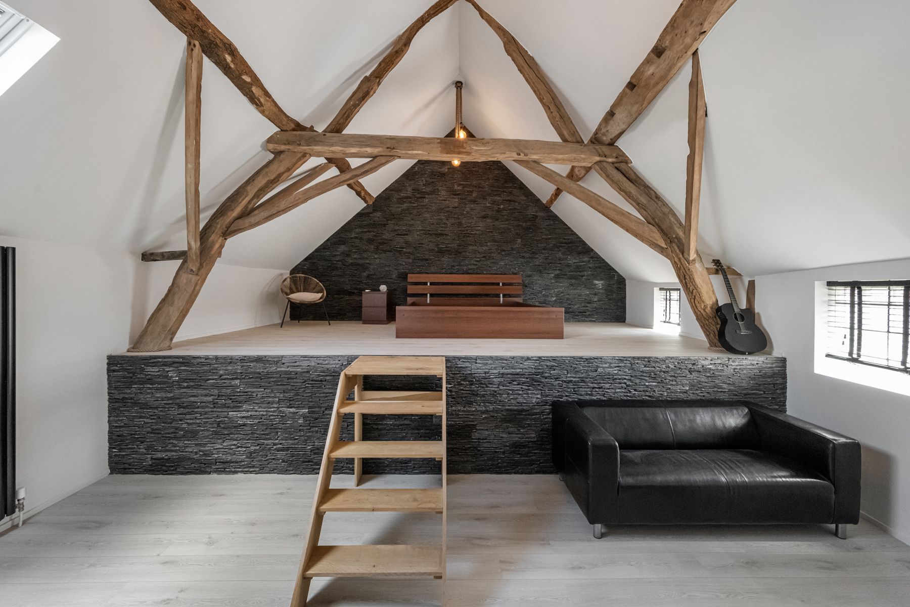 Charmante woning in het hart van Nederhasselt foto 6