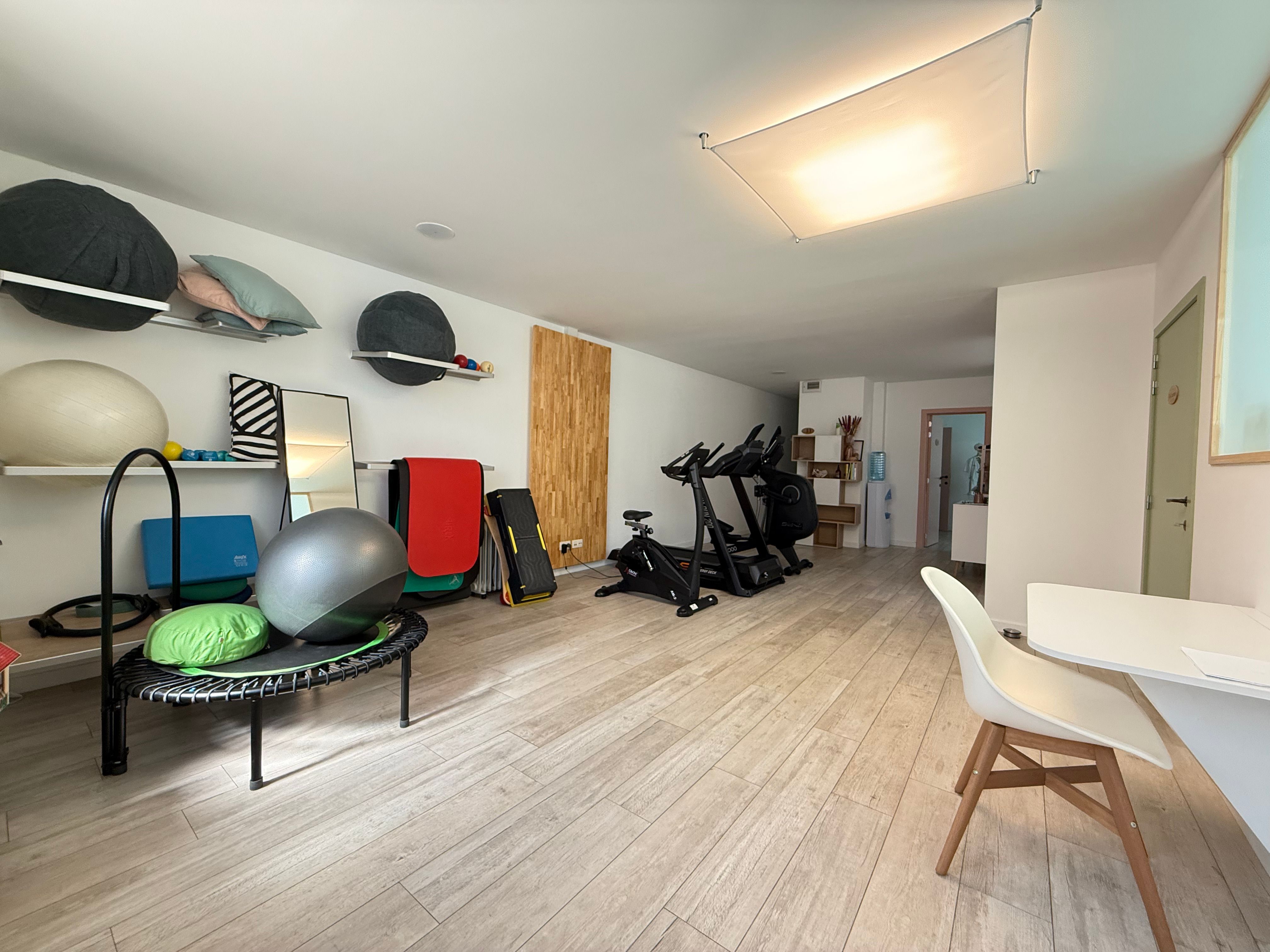 Praktijkruimte /gelijkvloers 89m² foto 6