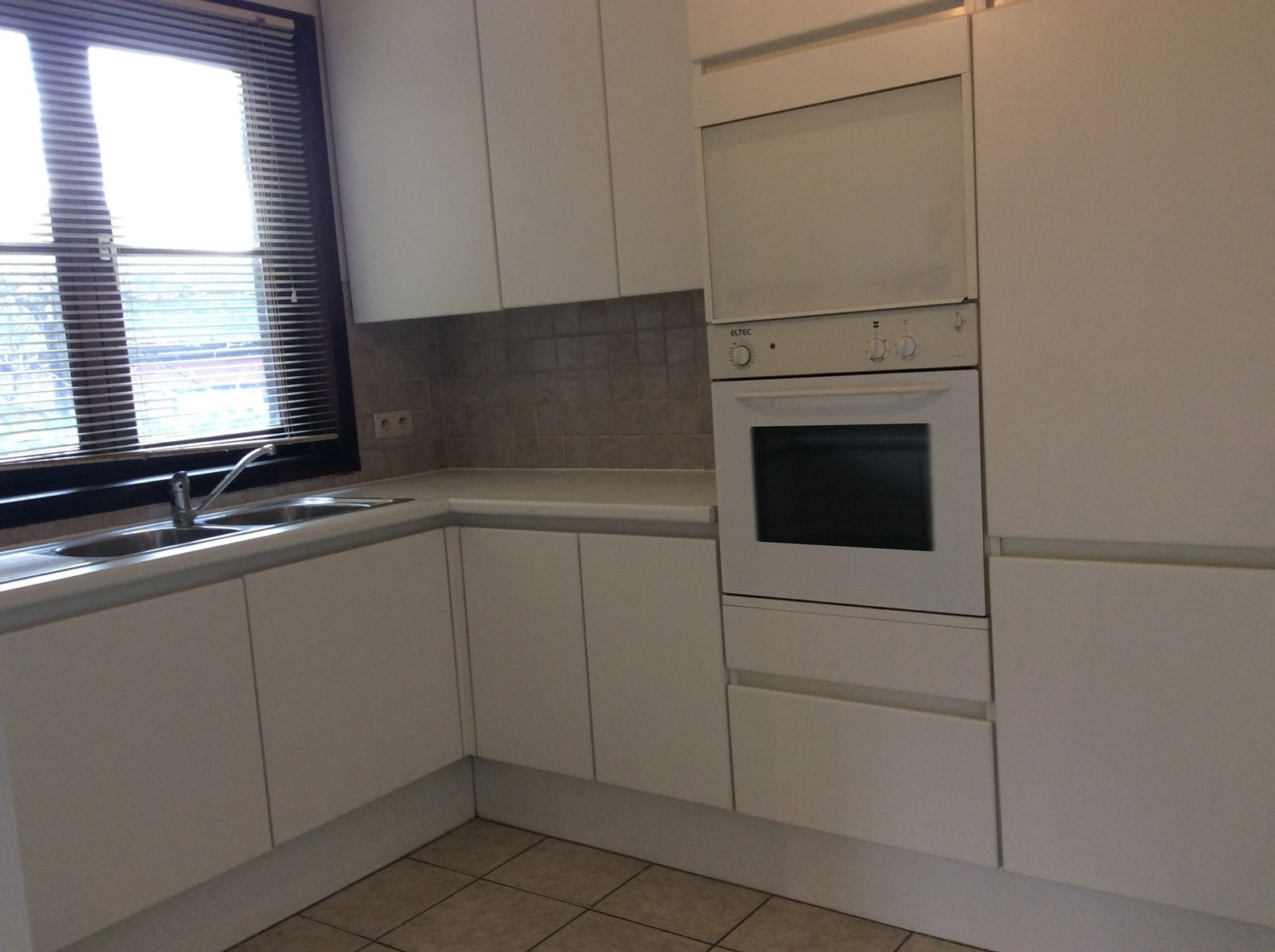 1-slaapkamer appartement in rustige residentie foto 6